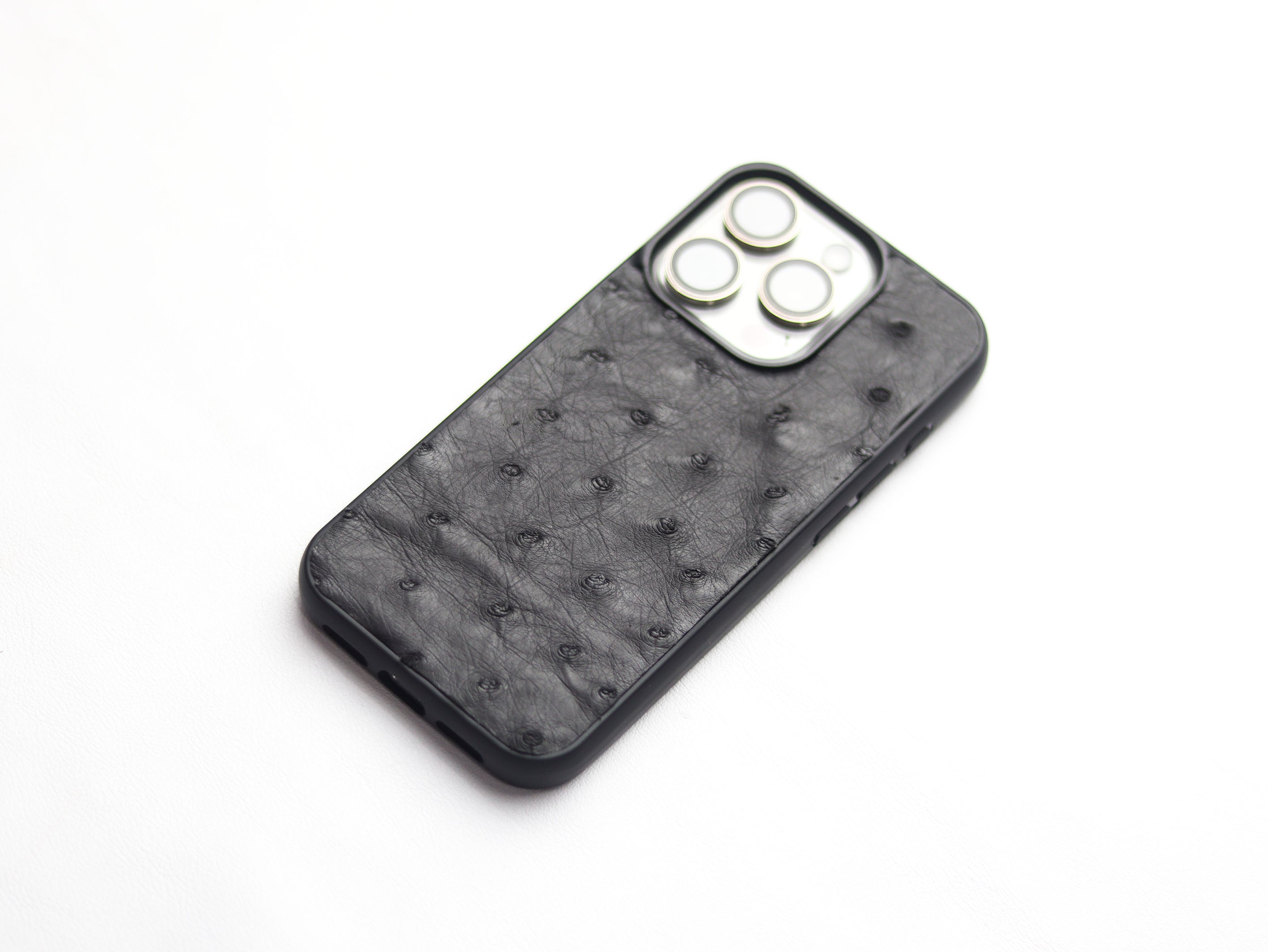 SHARK GRAY OSTRICH SKIN PHONE CASE (FOLLICLE)