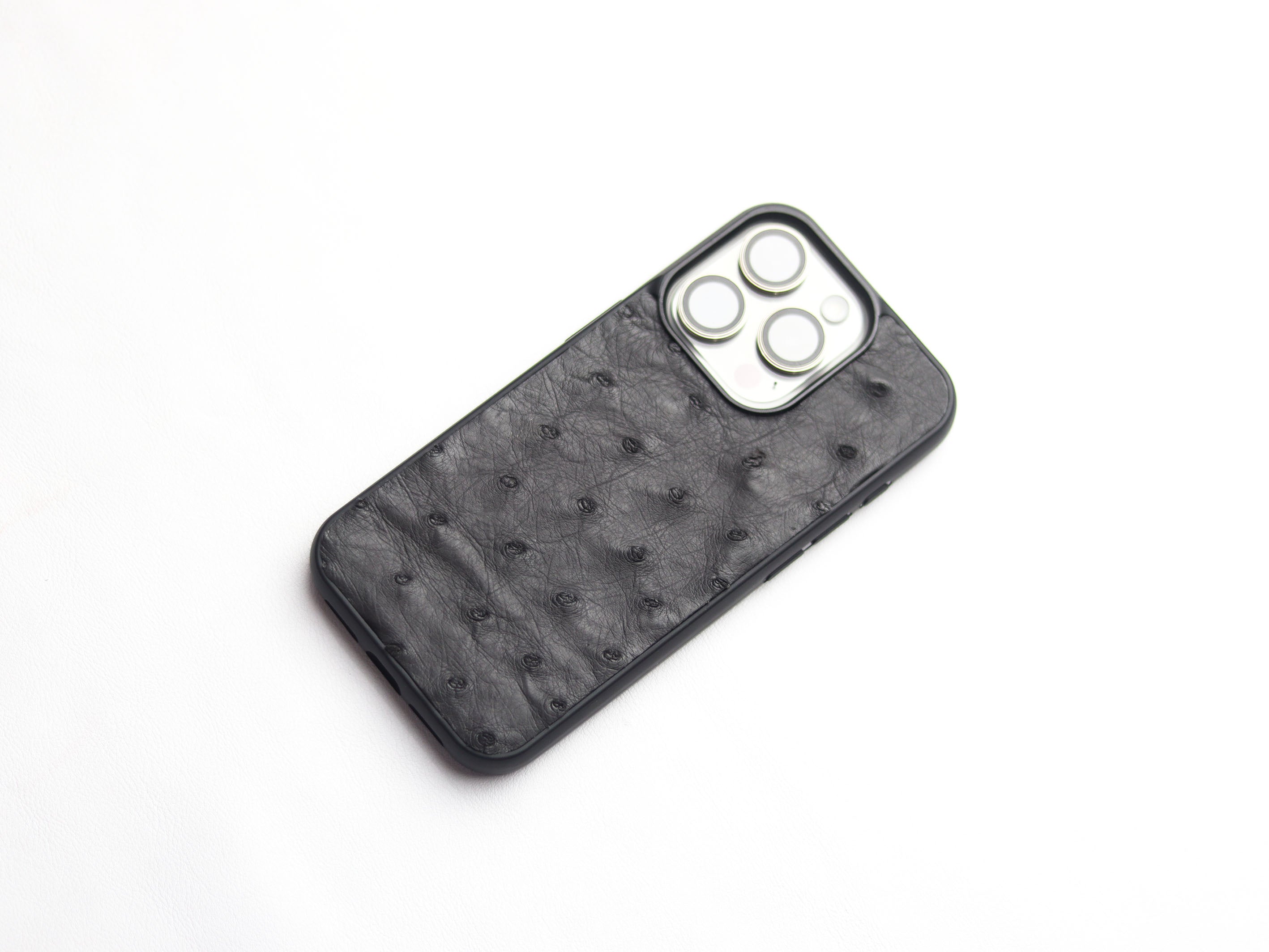 SHARK GRAY OSTRICH SKIN PHONE CASE (FOLLICLE)