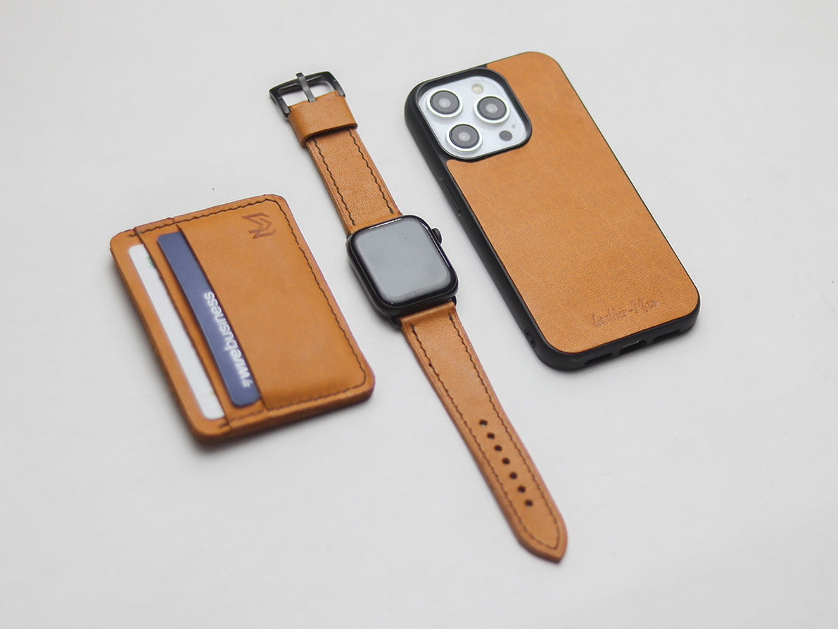 MUSTARD LEATHER CLASSIC PHONE CASE
