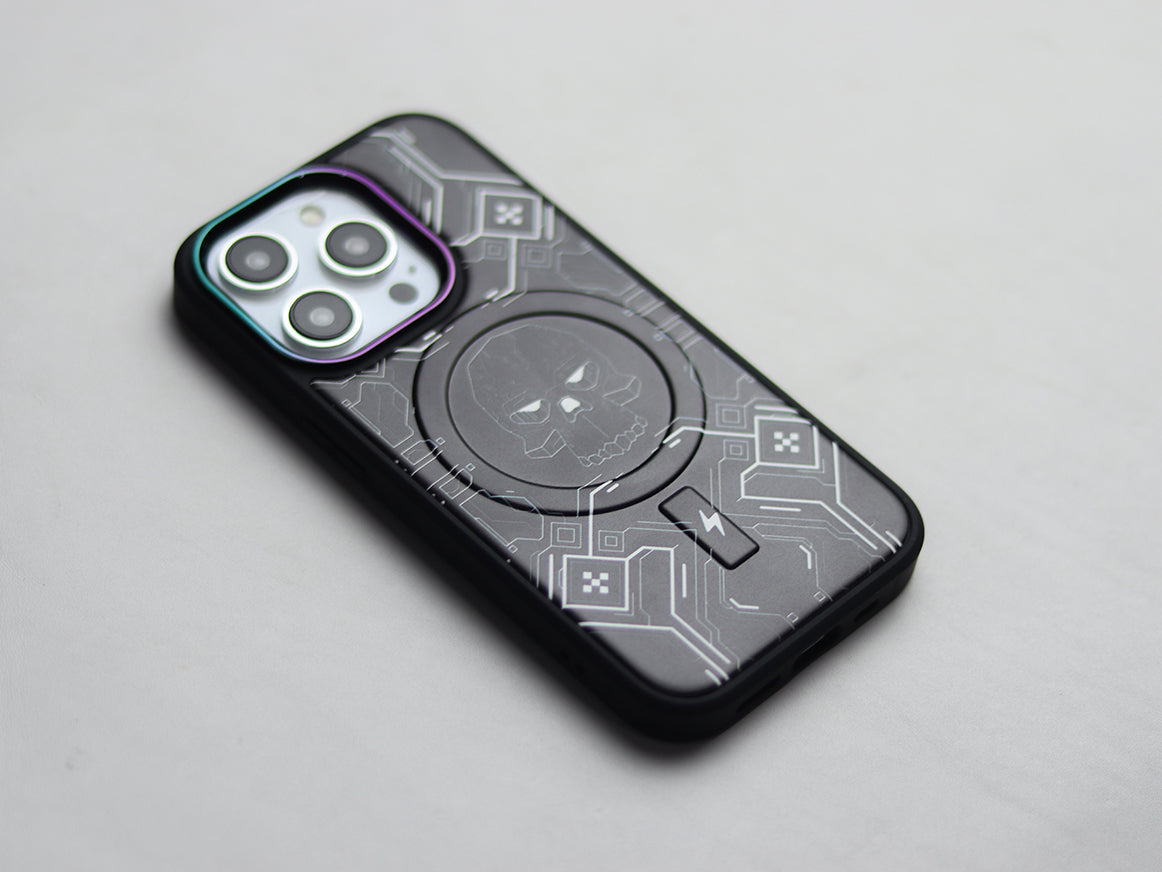 SKELETON MAGNETIC WIRELESS CHARGING PHONE CASE.- MAGSAFE CASE - GRIP GADGETS