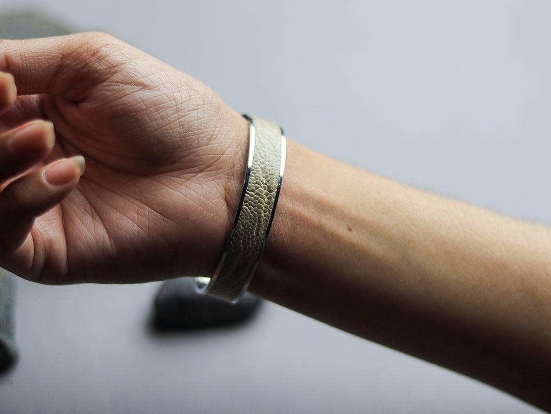 BLISK - OSTRICH LEG SKIN CUFFS