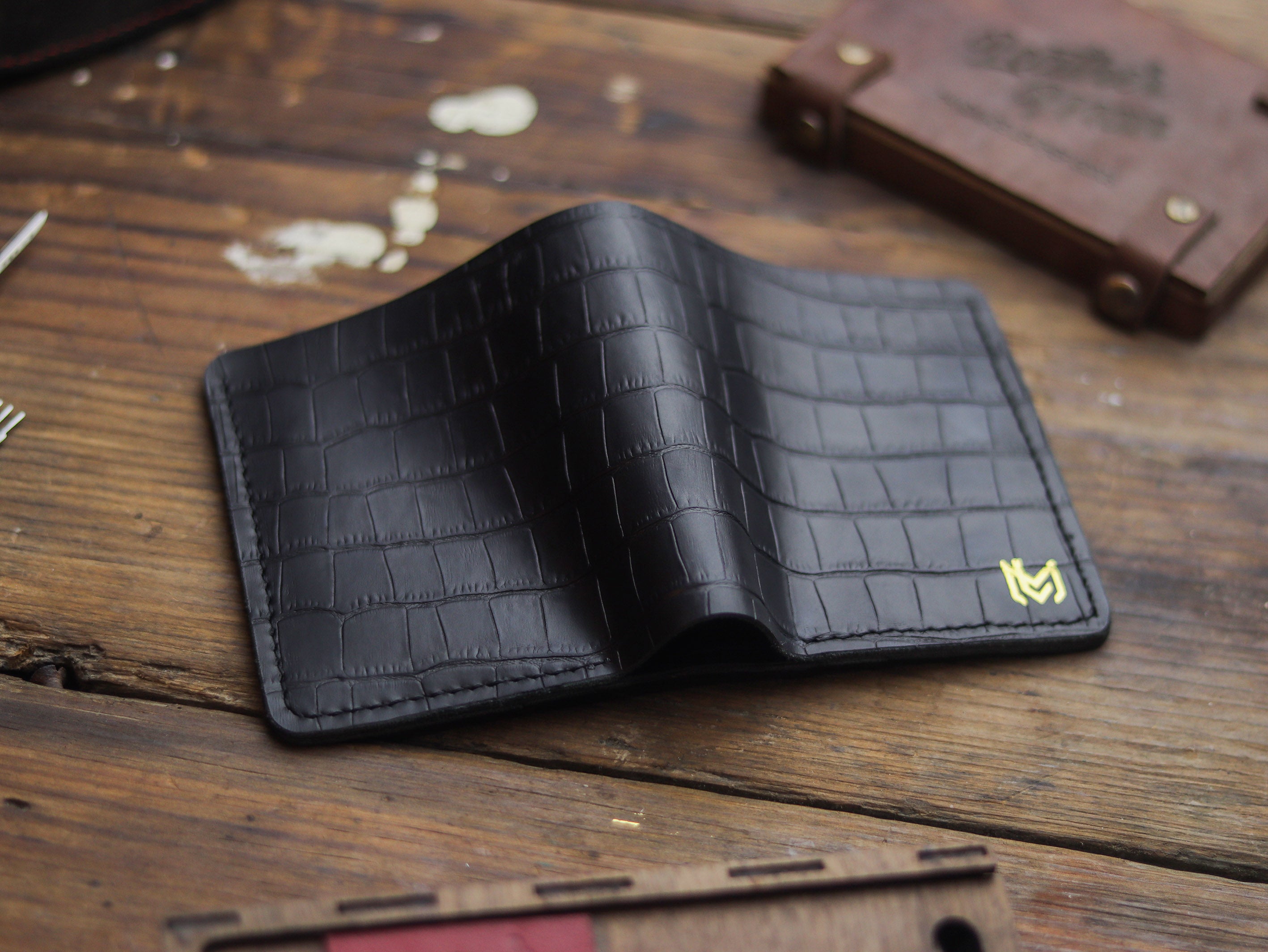HAMPTON PRO BIFOLD WALLET BLACK CROCO
