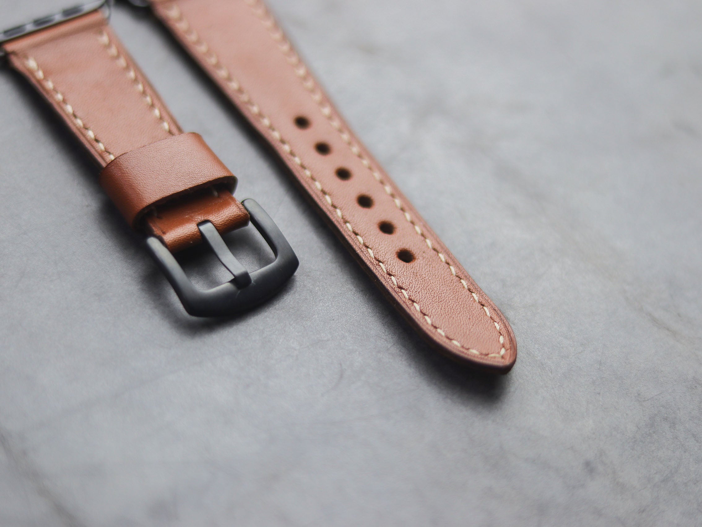 TAN BROWN FULL STITCHED HAND-CRAFTED APPLE WATCH STRAPS