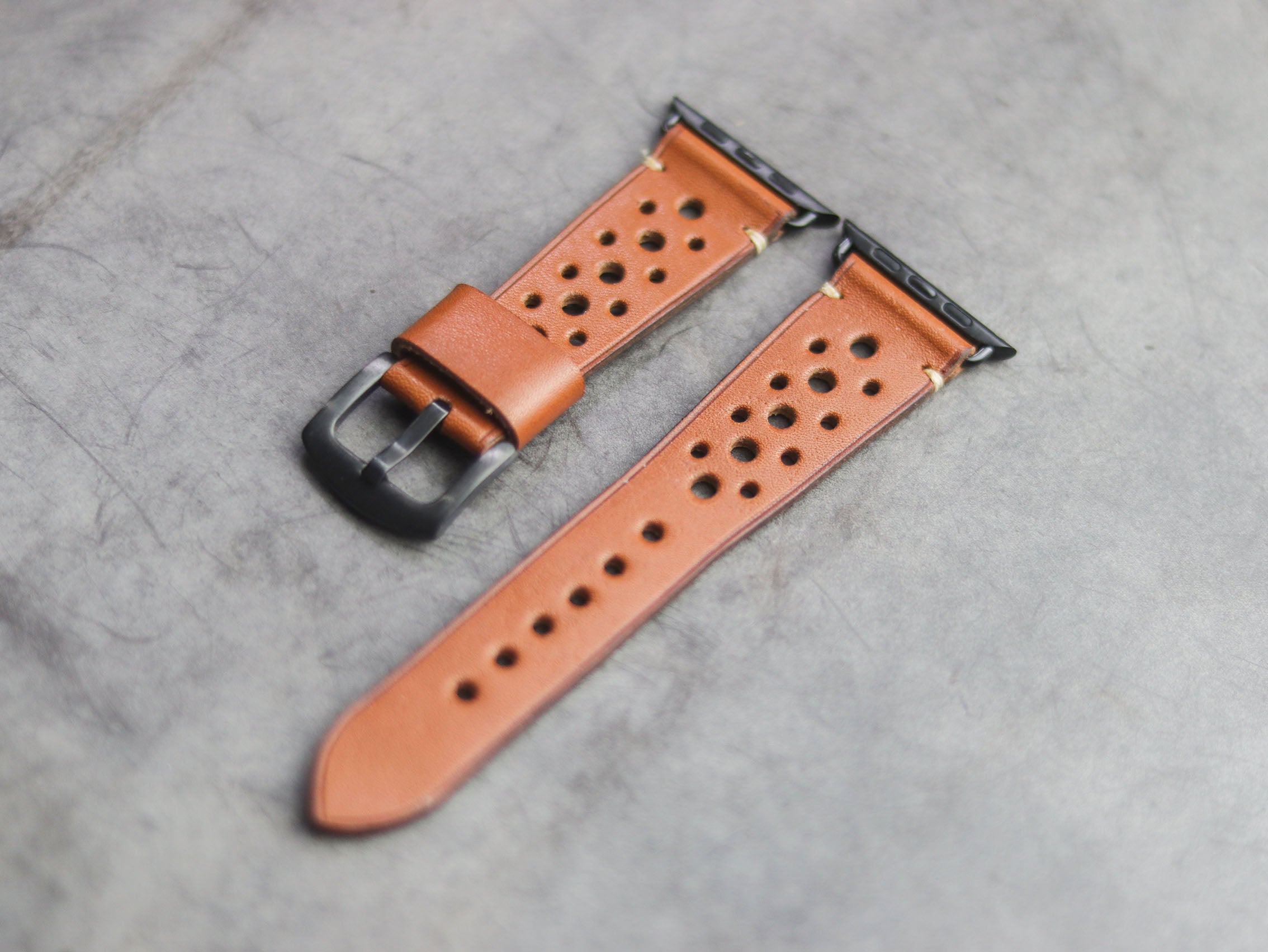 TAN BROWN RALLY HAND-CRAFTED APPLE WATCH STRAPS