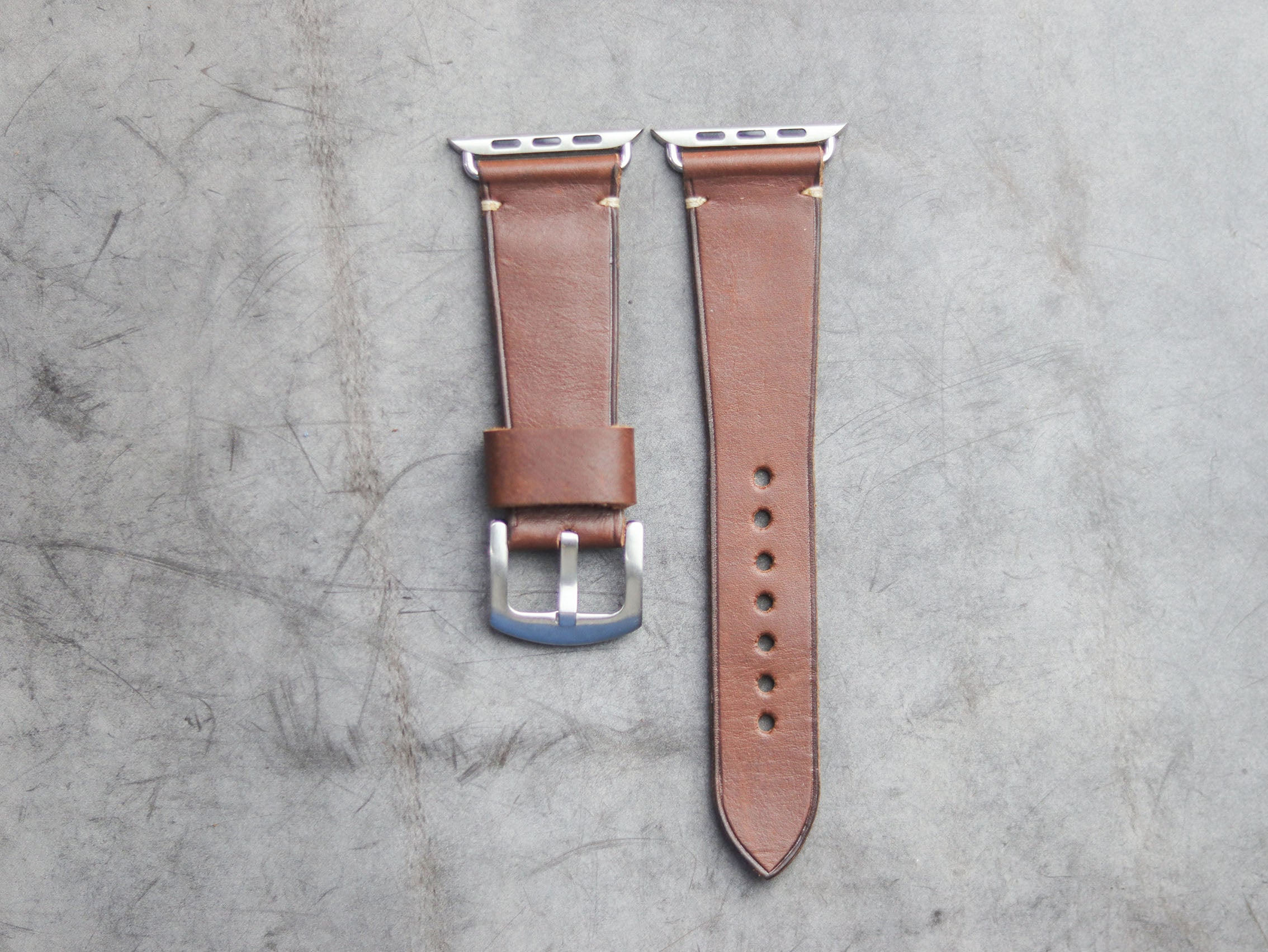 CHESTNUT BROWN MINIMAL STITCHED HAND-CRAFTED APPLE WATCH STRAPS