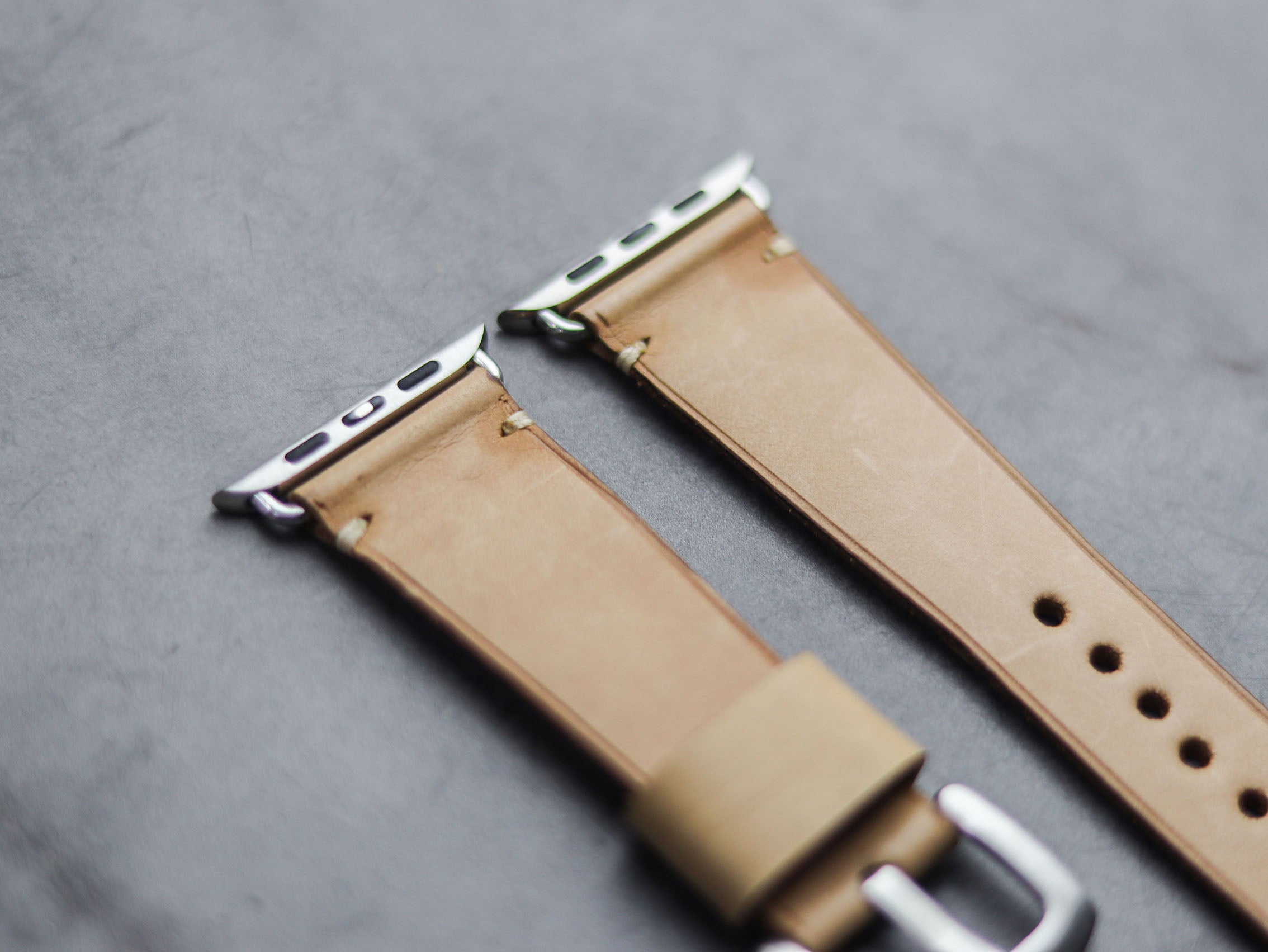 NATURAL BUTTERO MINIMAL STITCHED HAND-CRAFTED APPLE WATCH STRAPS