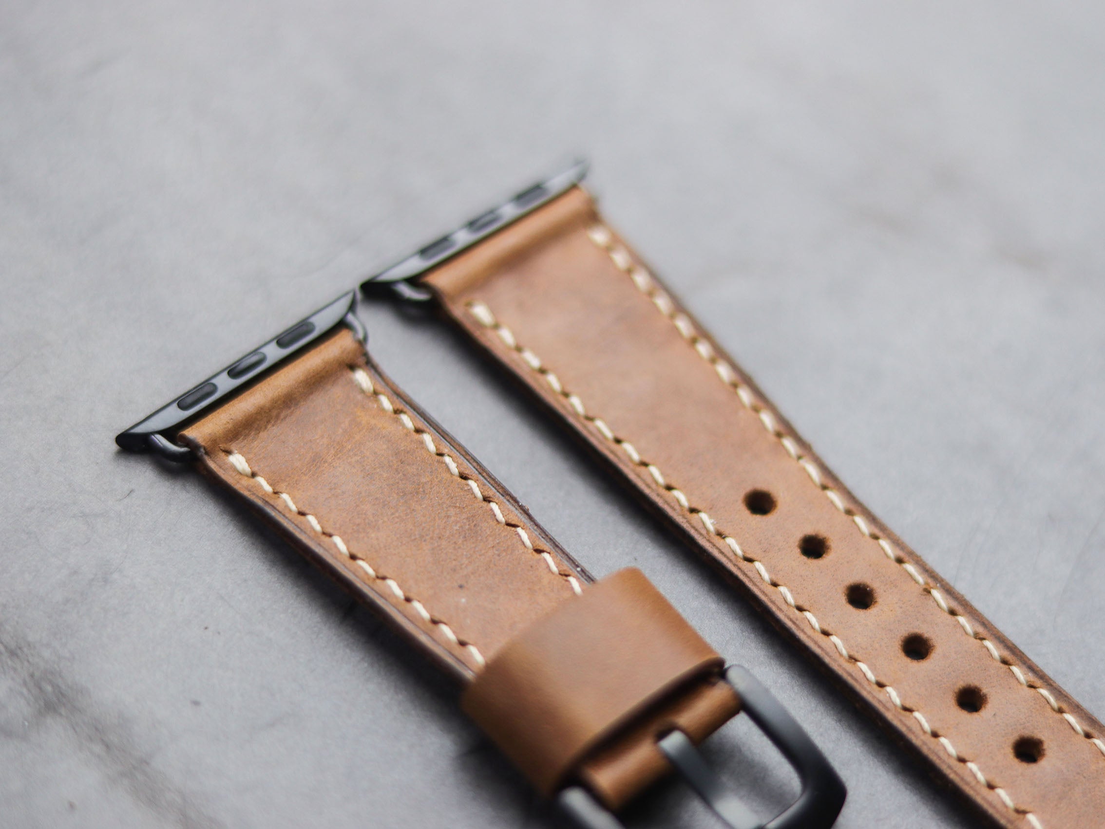 CARAMEL BROWN FULL STITCHED HAND-CRAFTED APPLE WATCH STRAPS