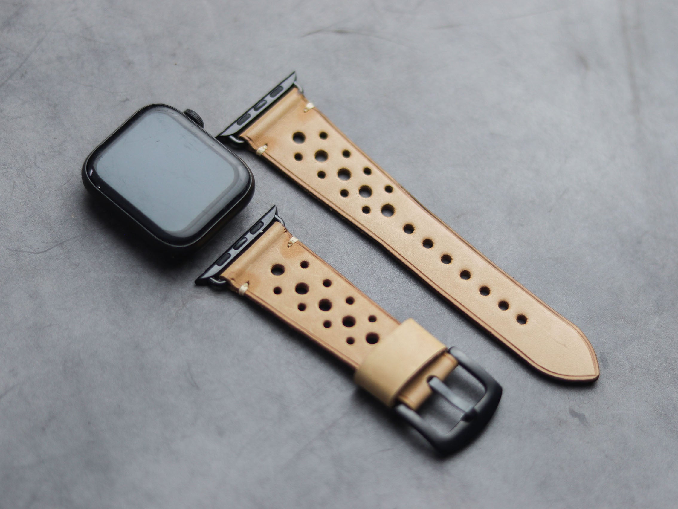 NATURAL BUTTERO RALLY HAND-CRAFTED APPLE WATCH STRAPS