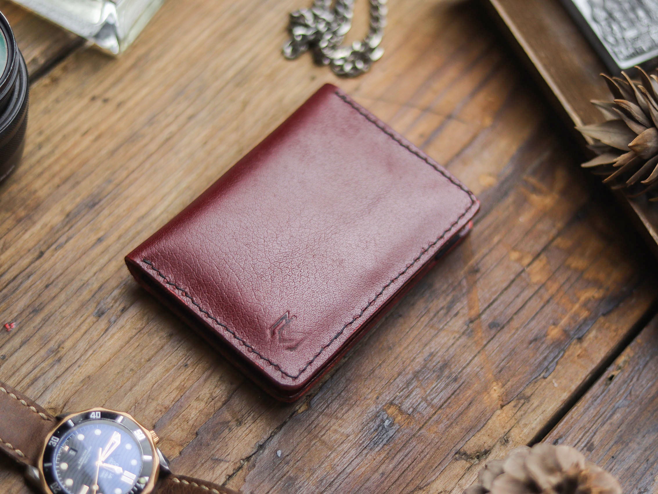 "KODUS" GARNET BURGUNDY