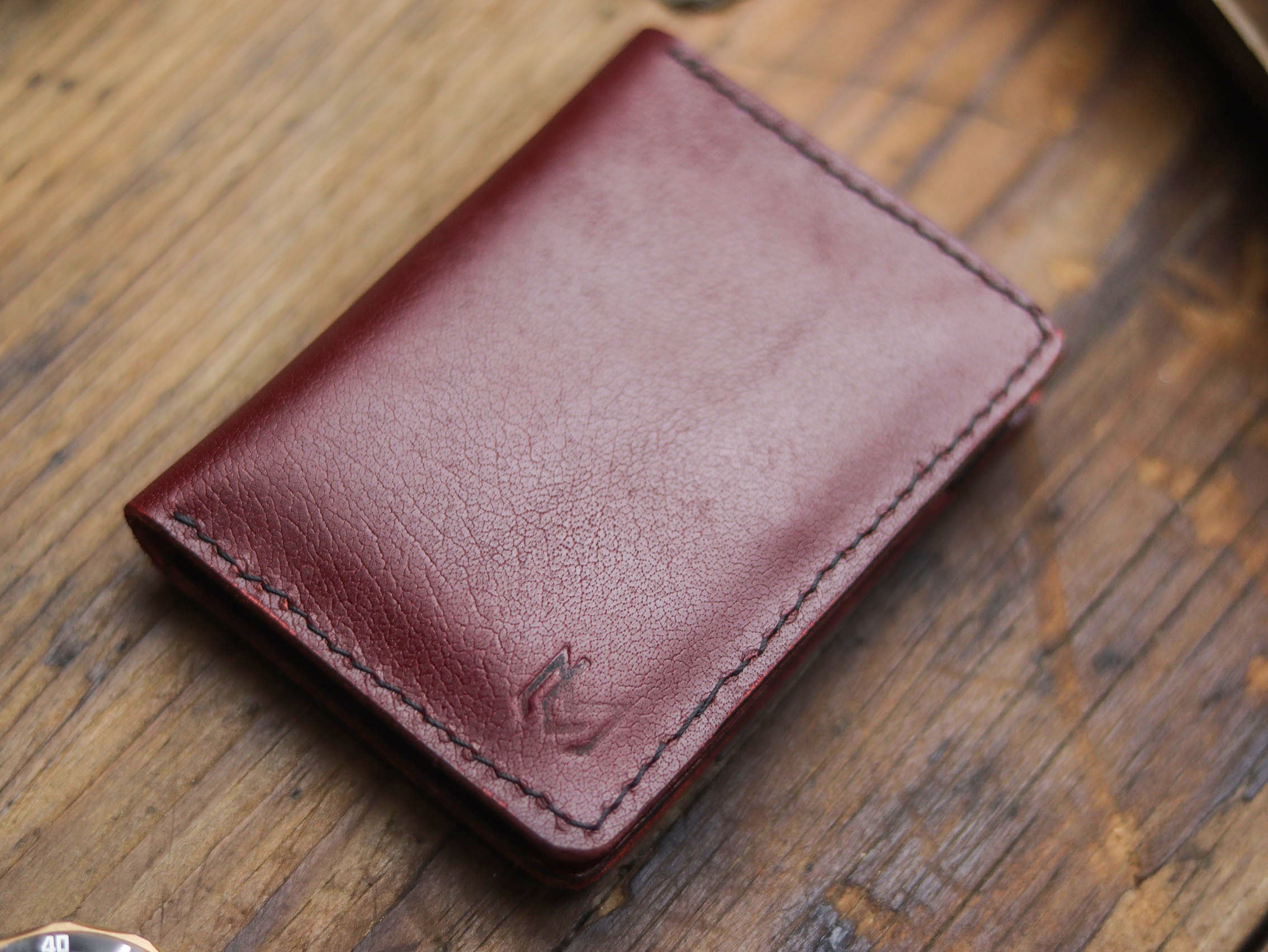 "KODUS" GARNET BURGUNDY
