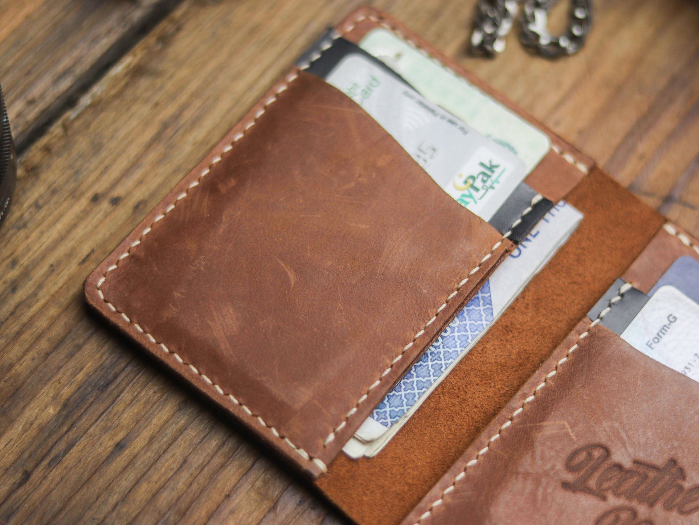 "KODUS" RUSTY BROWN