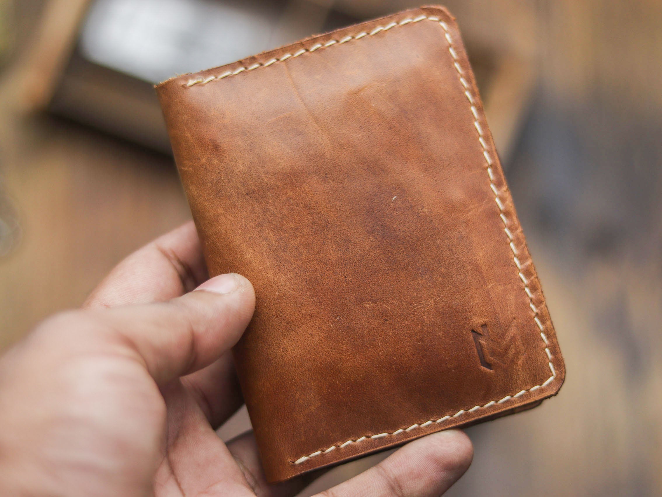 "KODUS" CARAMEL BROWN