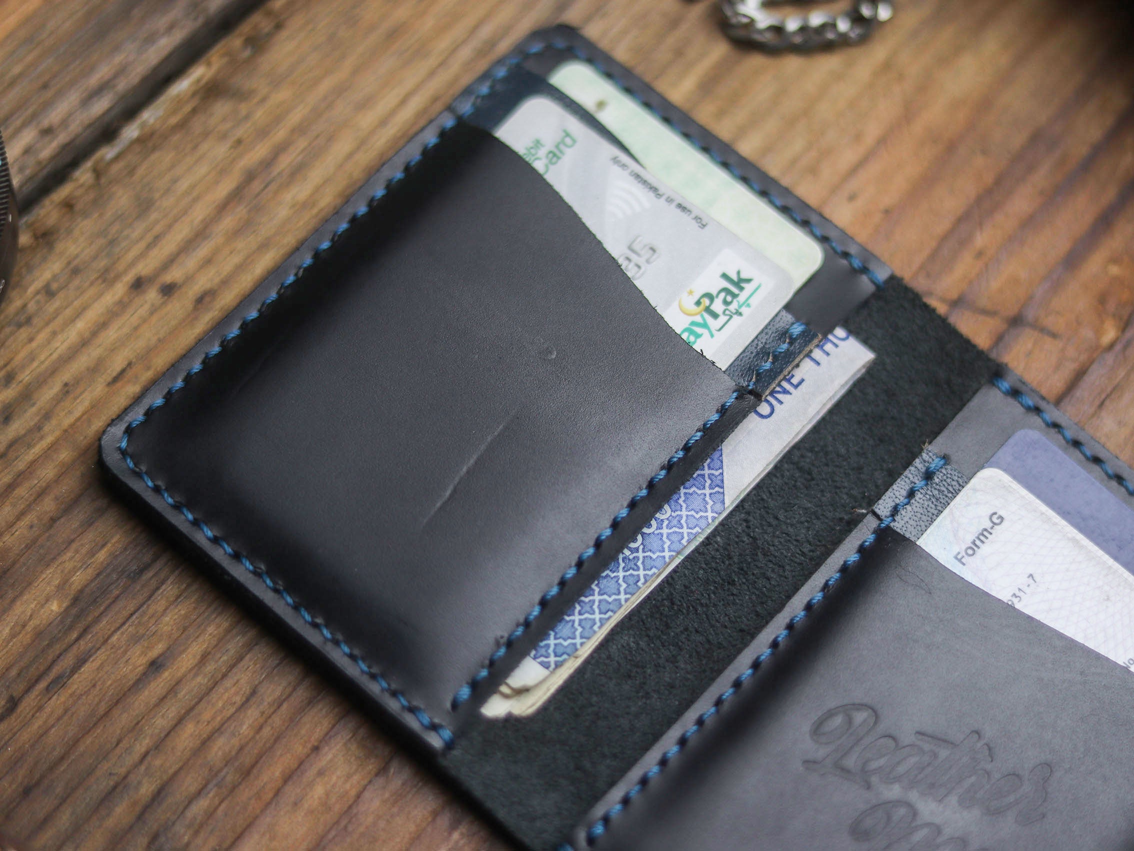 "KODUS" BLACK & BLUE