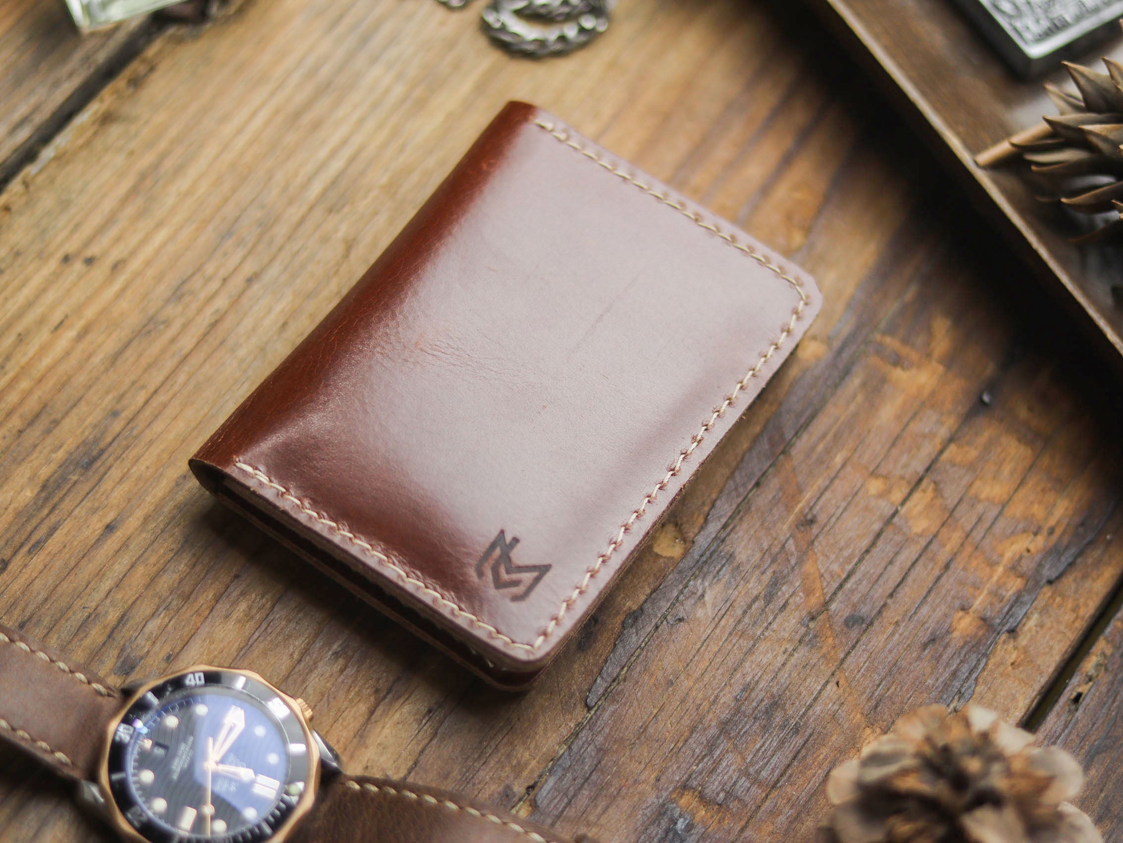 "KODUS" WHISKY BROWN