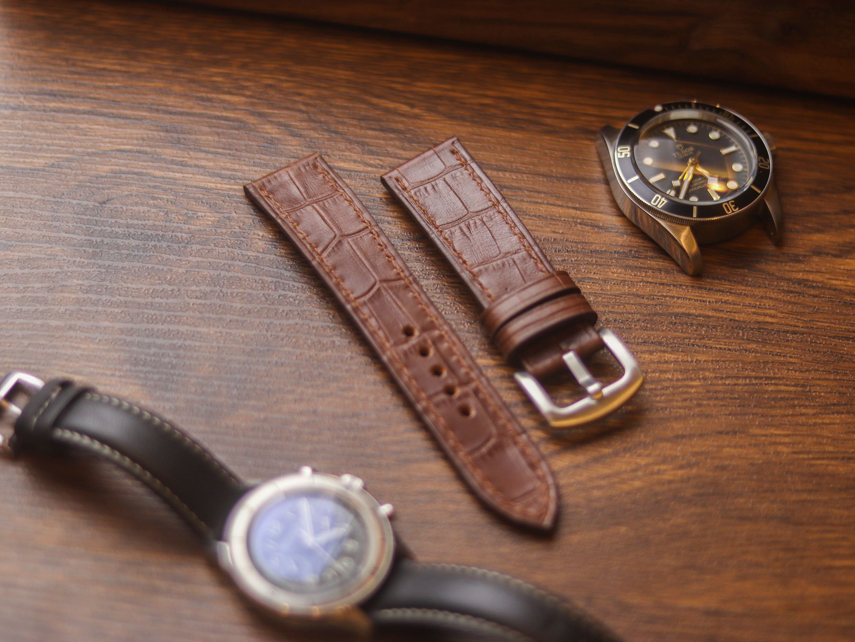 BROWN CROCO HAND-CRAFTED WATCH STRAPS - FULL STITCHED