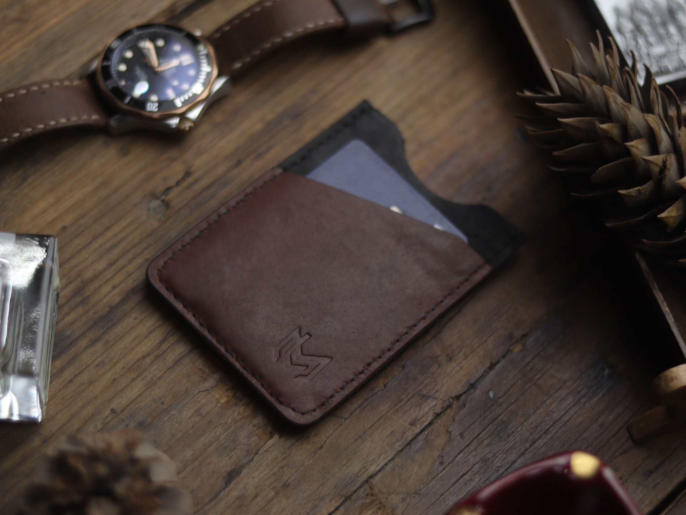 "ARCHER" BLACK & CHESTNUT BROWN