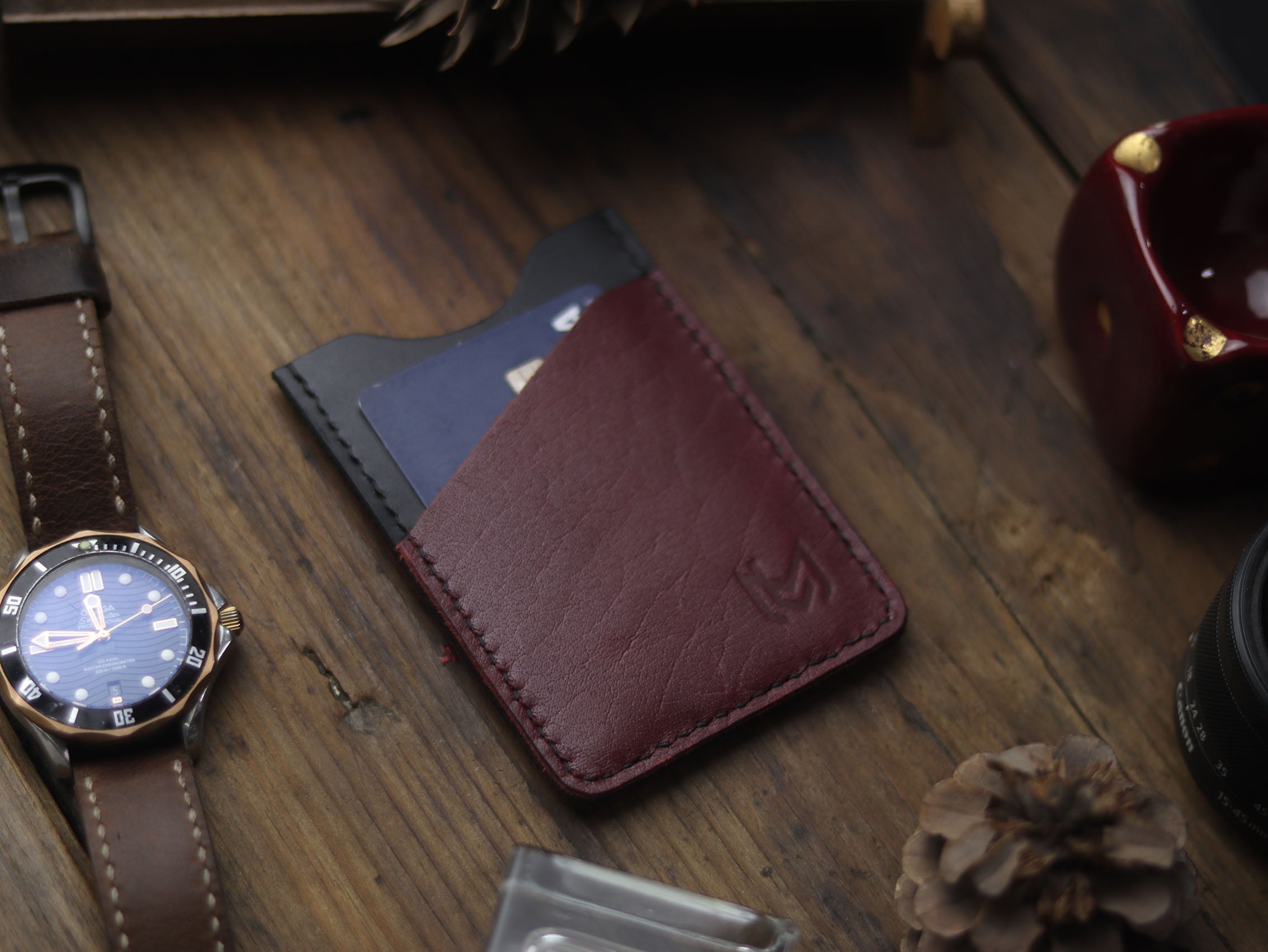"ARCHER" BLACK & GARNET BURGUNDY