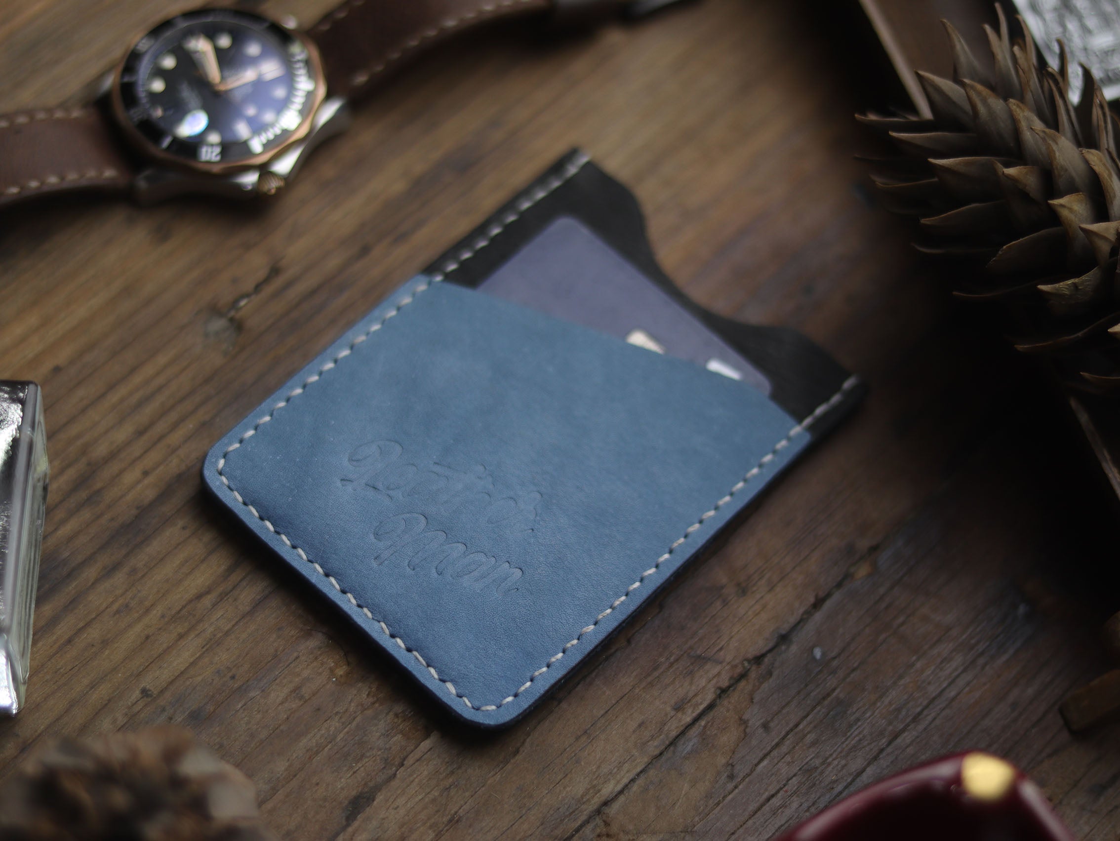 "ARCHER" BLACK AND CAROLINE BLUE