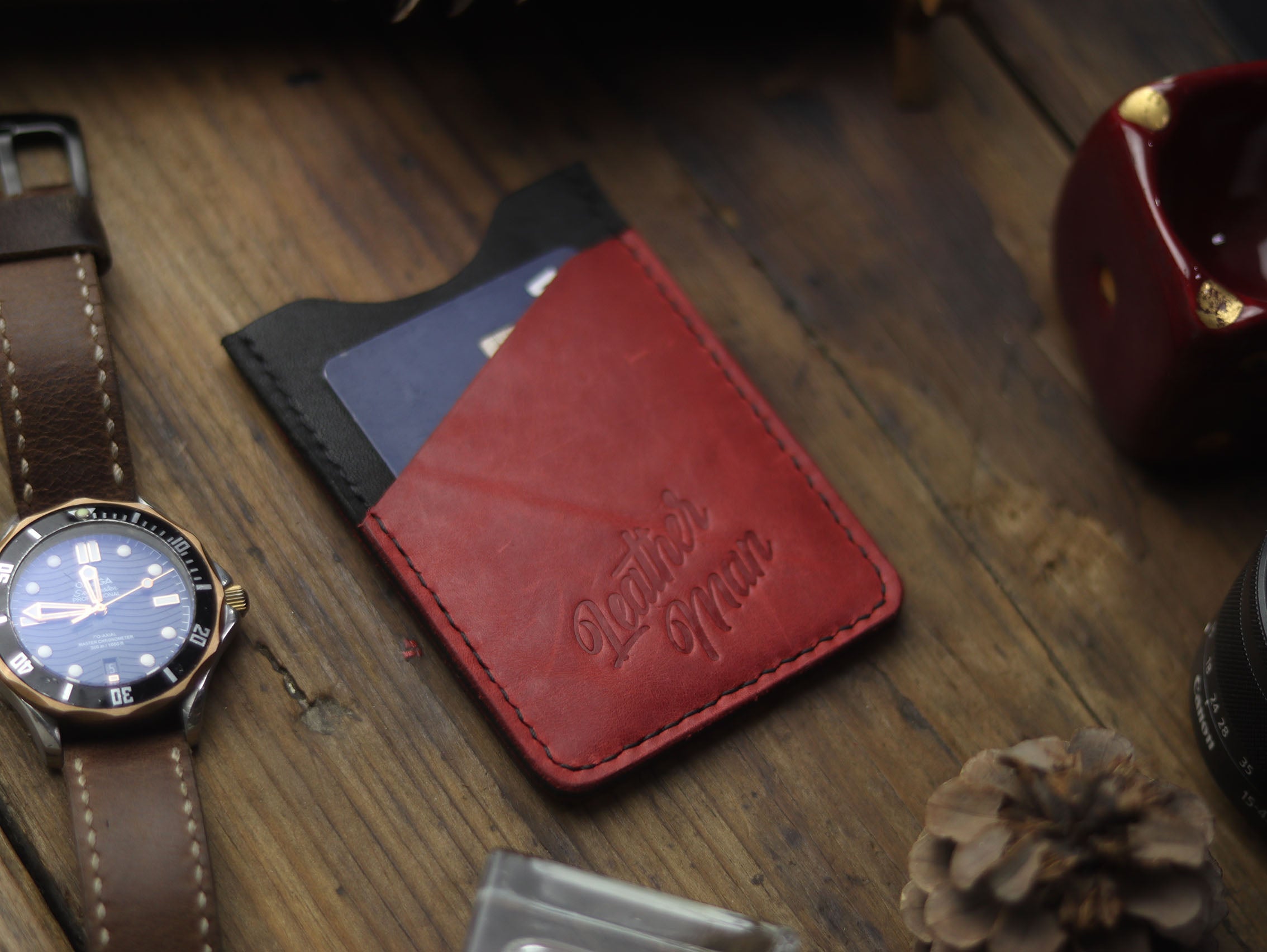 ARCHER - BALCK & RED