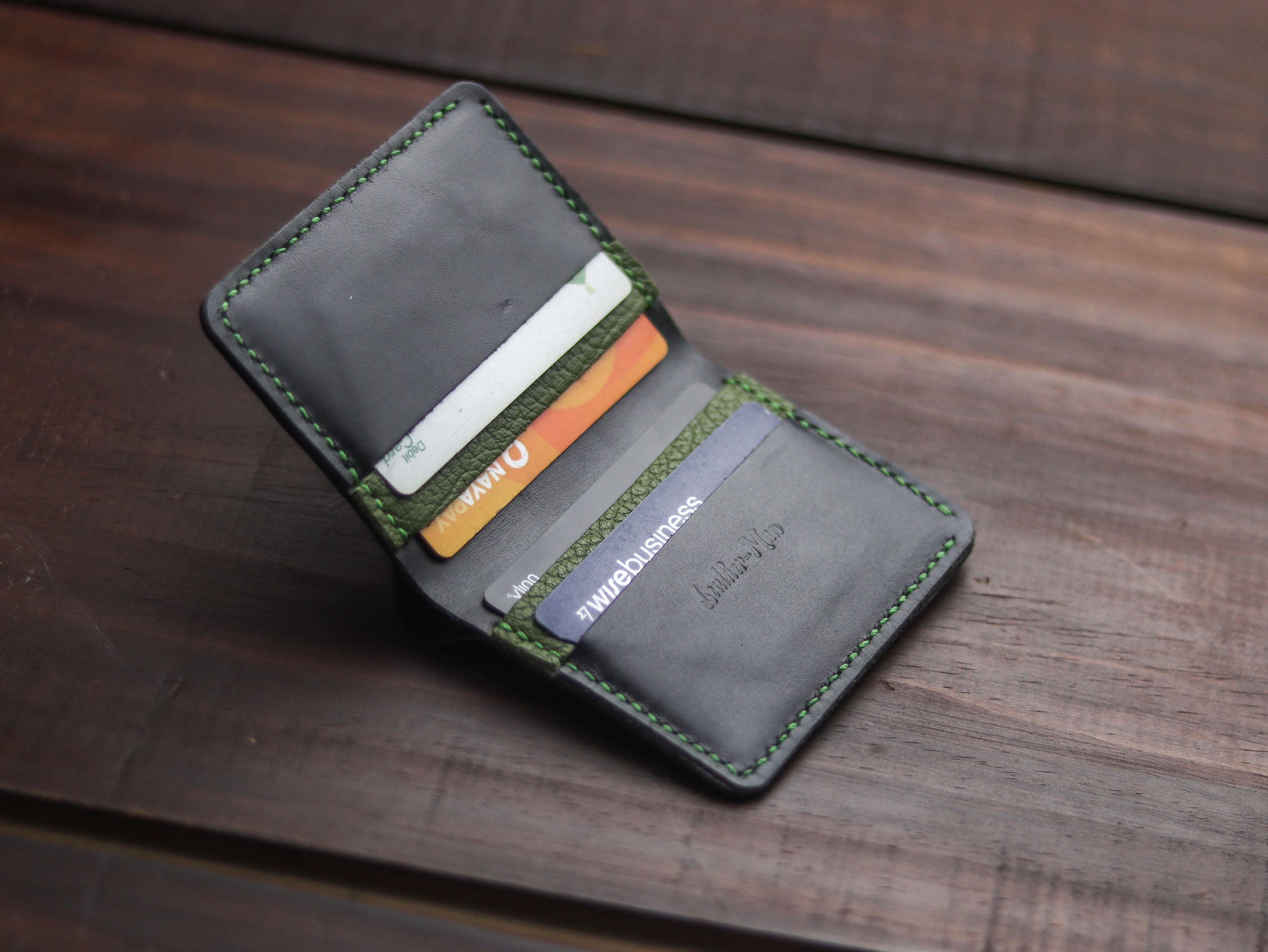 "TRIDENT CLASSIC MINI" BLACK & FOREST GREEN