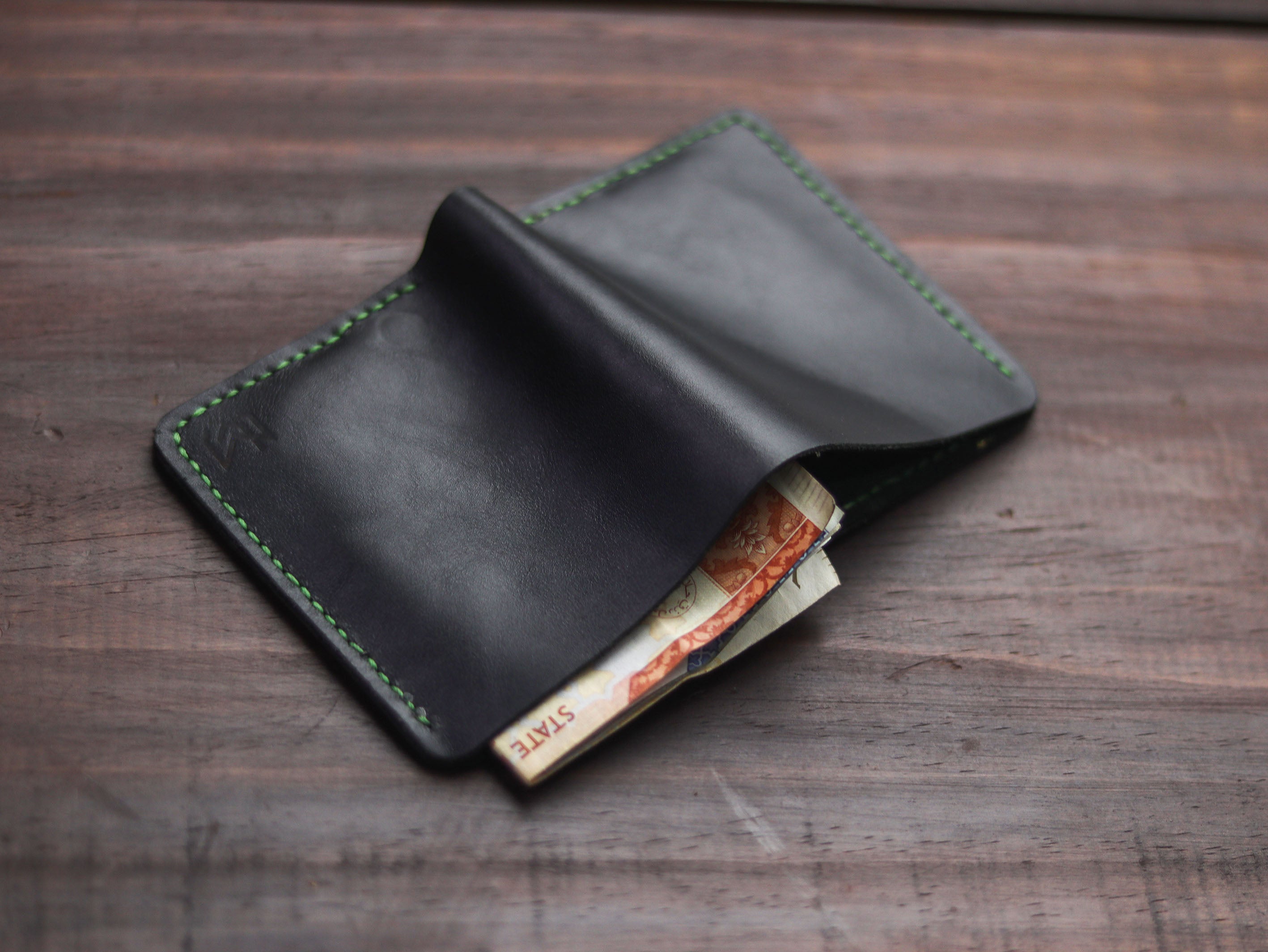 "TRIDENT CLASSIC MINI" BLACK & FOREST GREEN