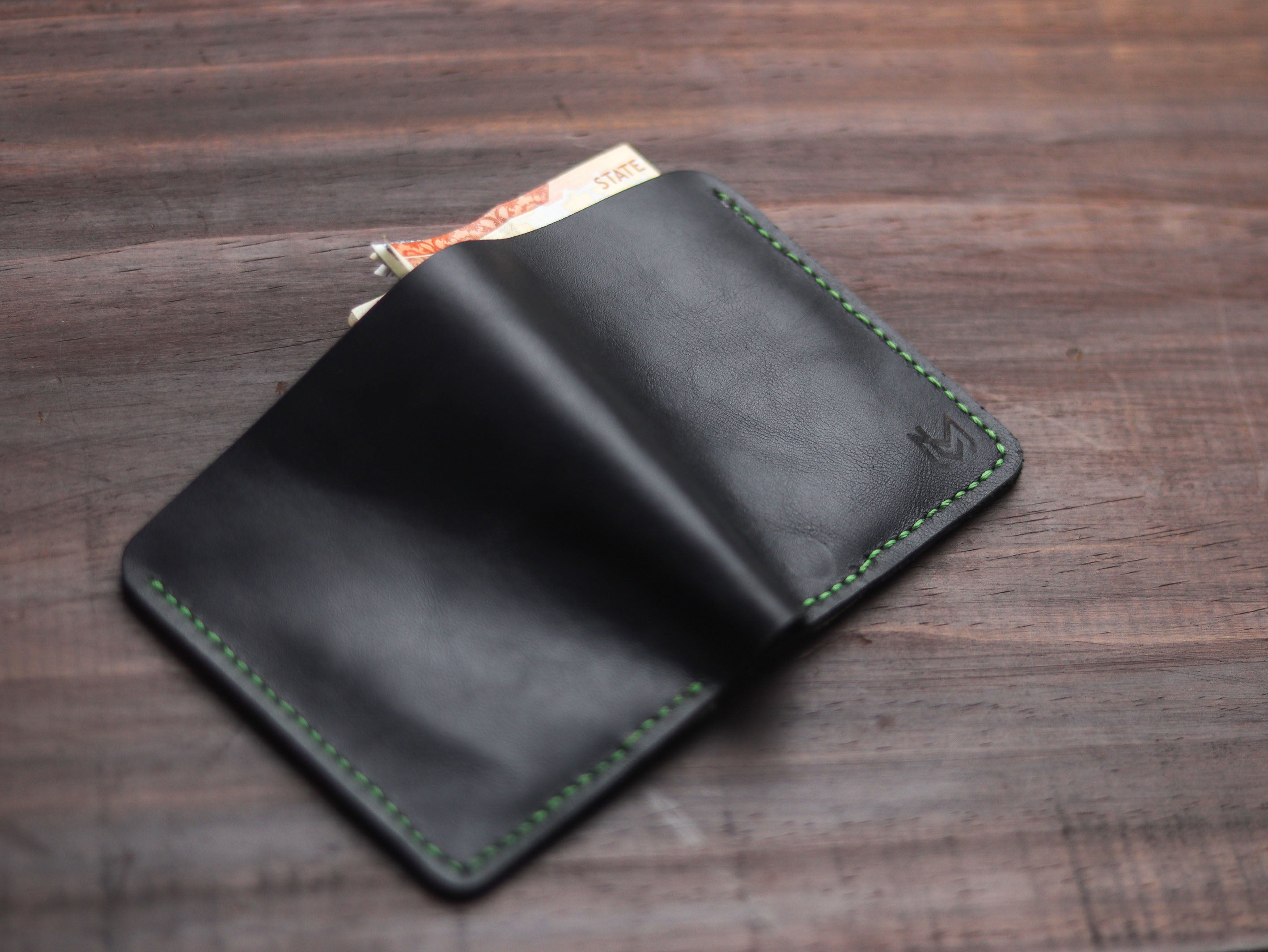 "TRIDENT CLASSIC MINI" BLACK & FOREST GREEN
