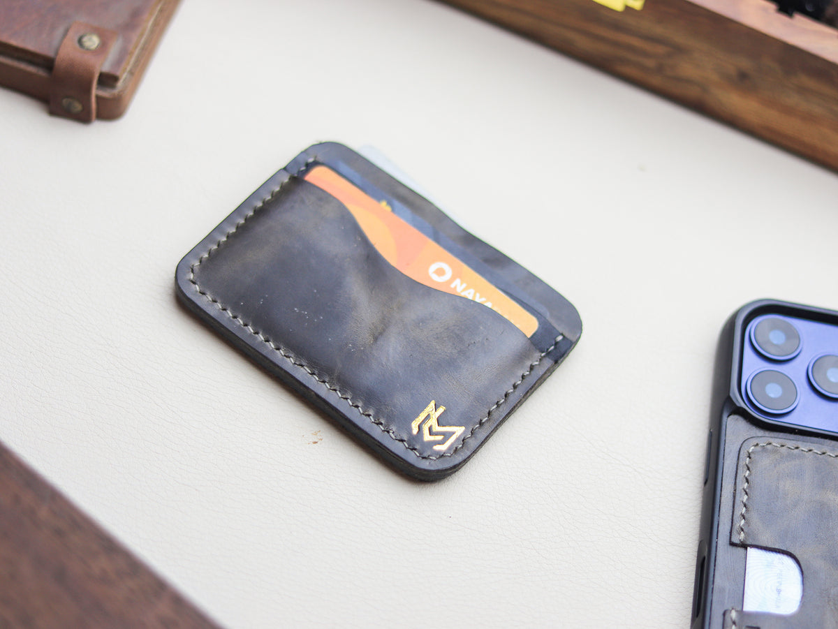 MINIMAL - MIDNIGHT GRAY VEG WAX PULL UP LEATHER
