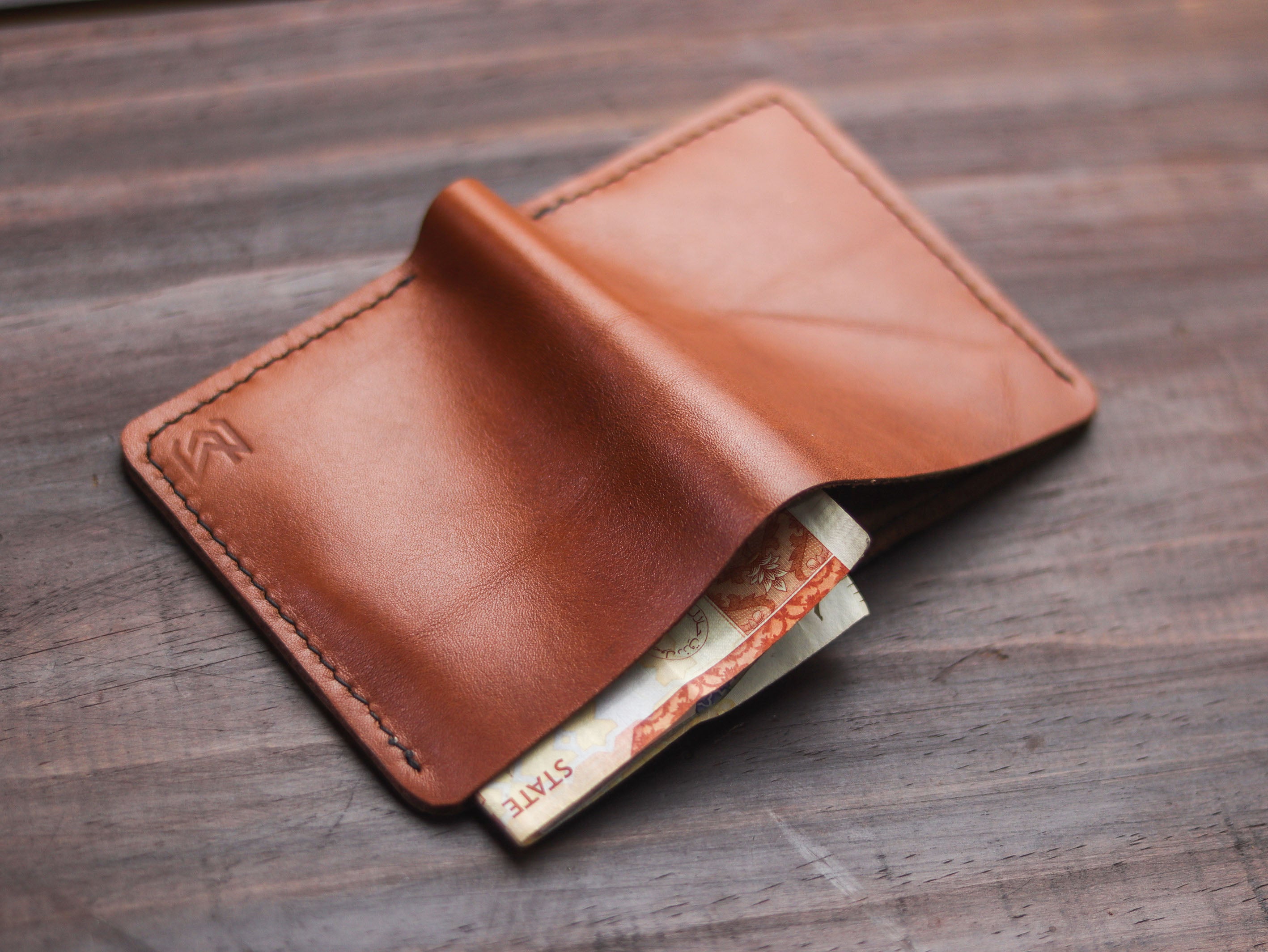 "TRIDENT CLASSIC MINI" TAN BROWN & BLACK