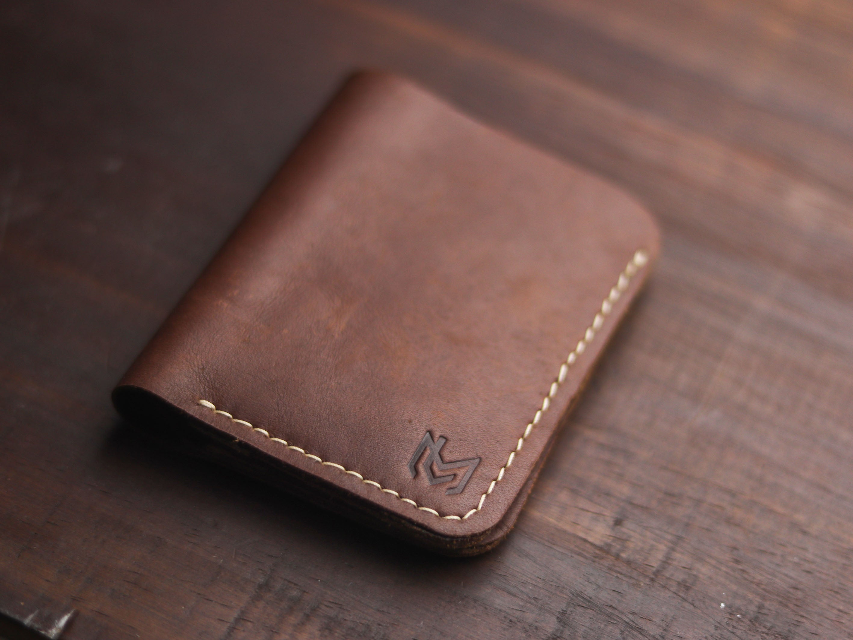 "TRIDENT MINI" CHESTNUT BROWN & NATURAL BUTTERO