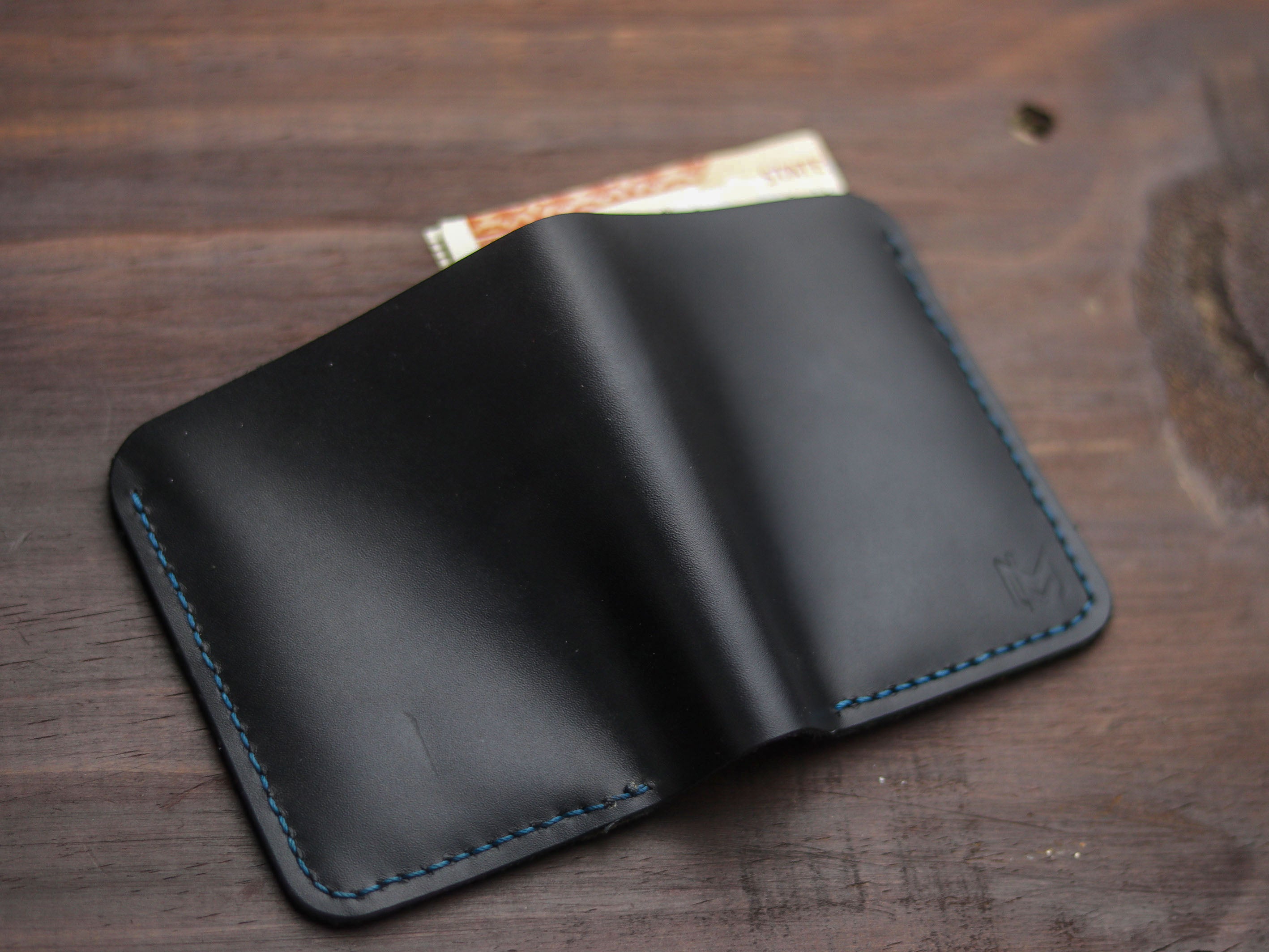 "TRIDENT MINI" BLACK & DEEP BLUE