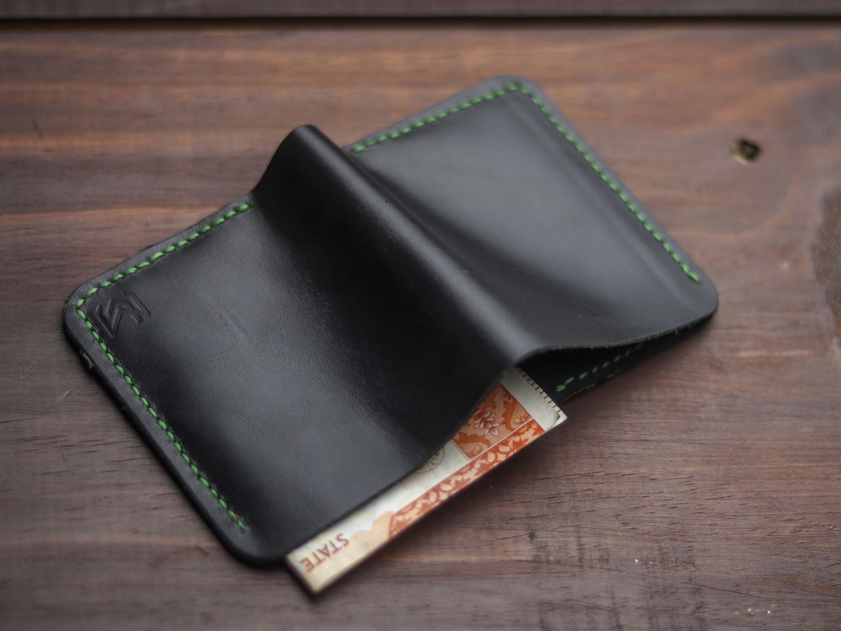 "TRIDENT MINI" BLACK & FOREST GREEN