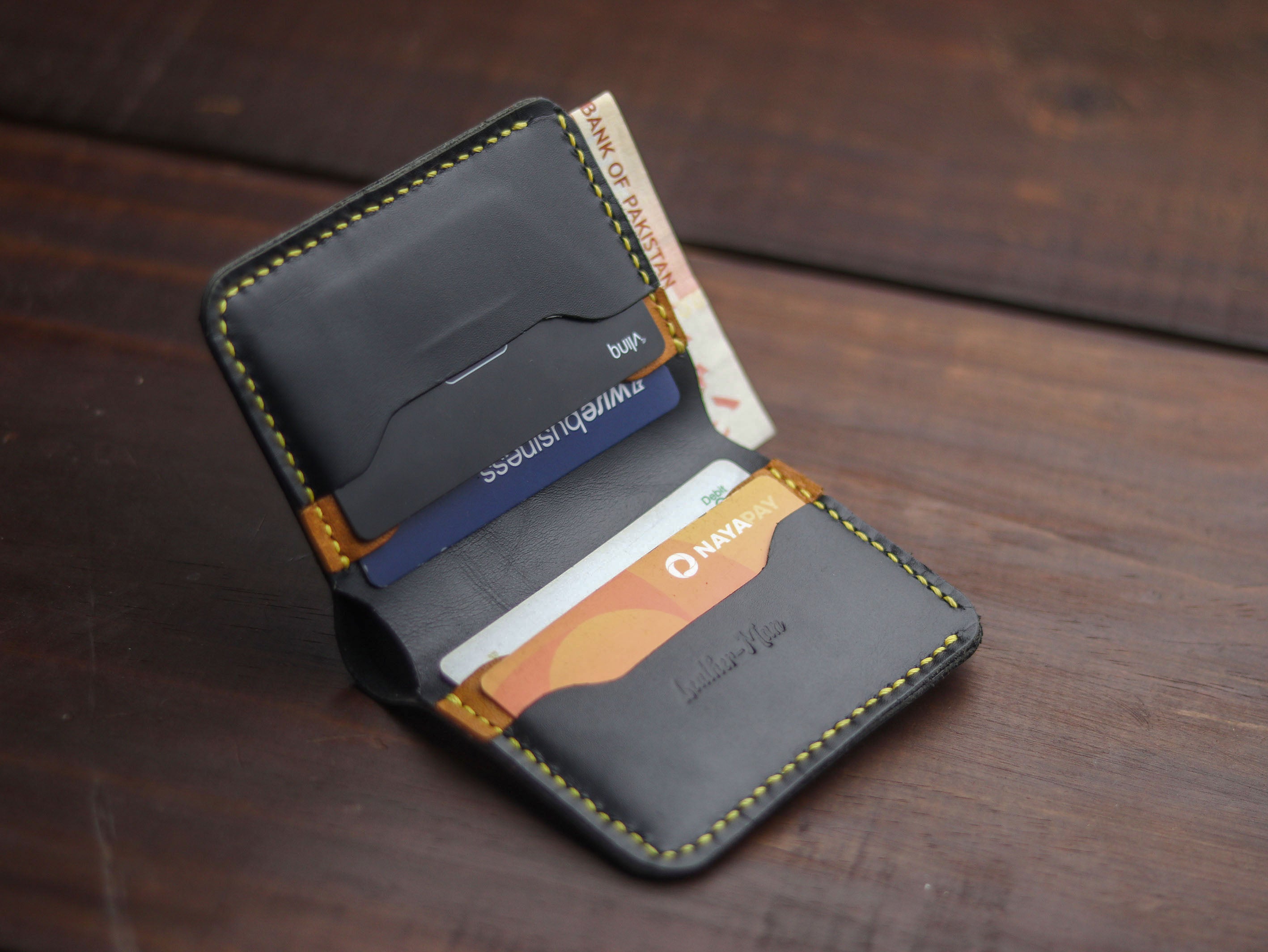 "TRIDENT MINI" BLACK & MUSTARD