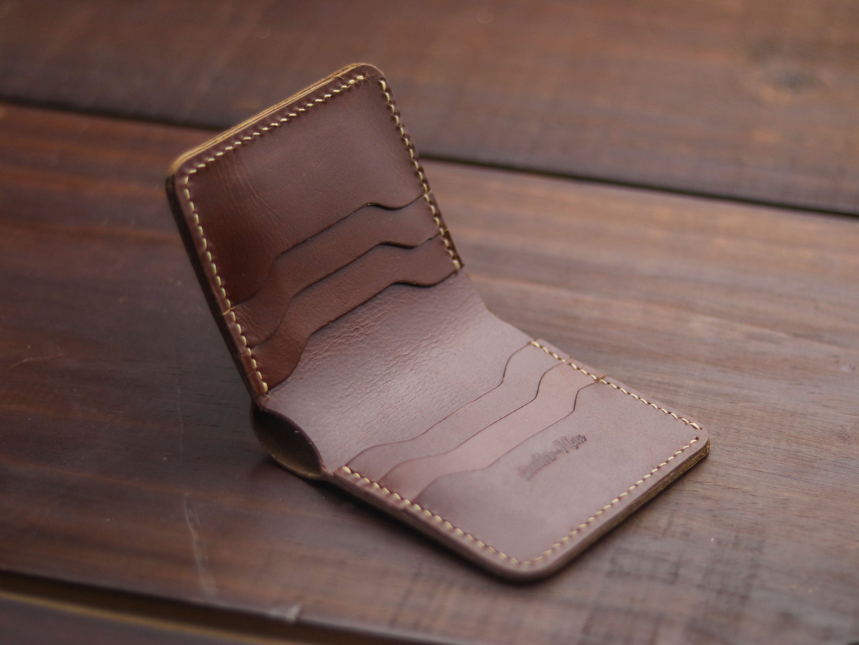 "TRIDENT" WHISKY BROWN