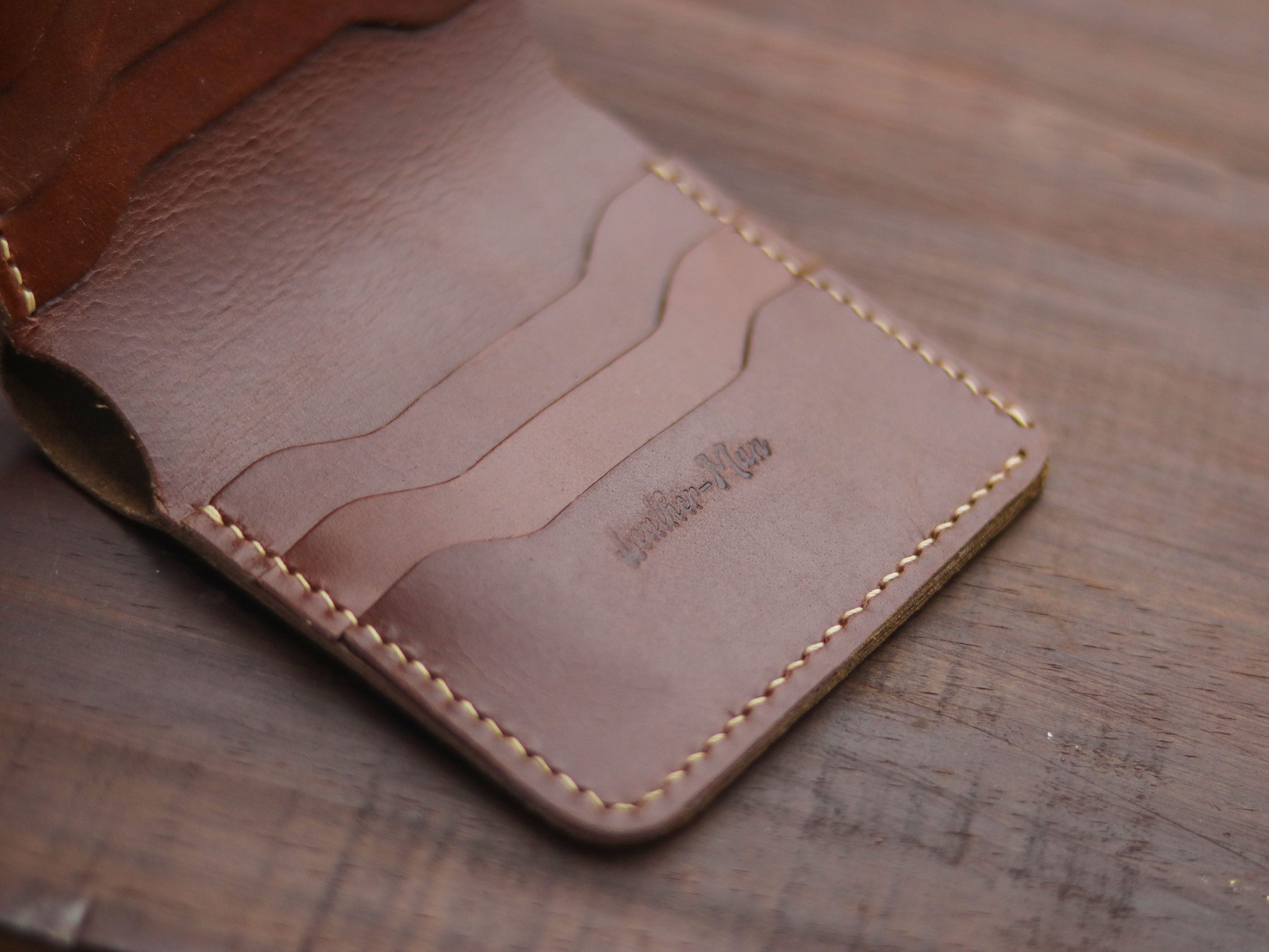 "TRIDENT" WHISKY BROWN