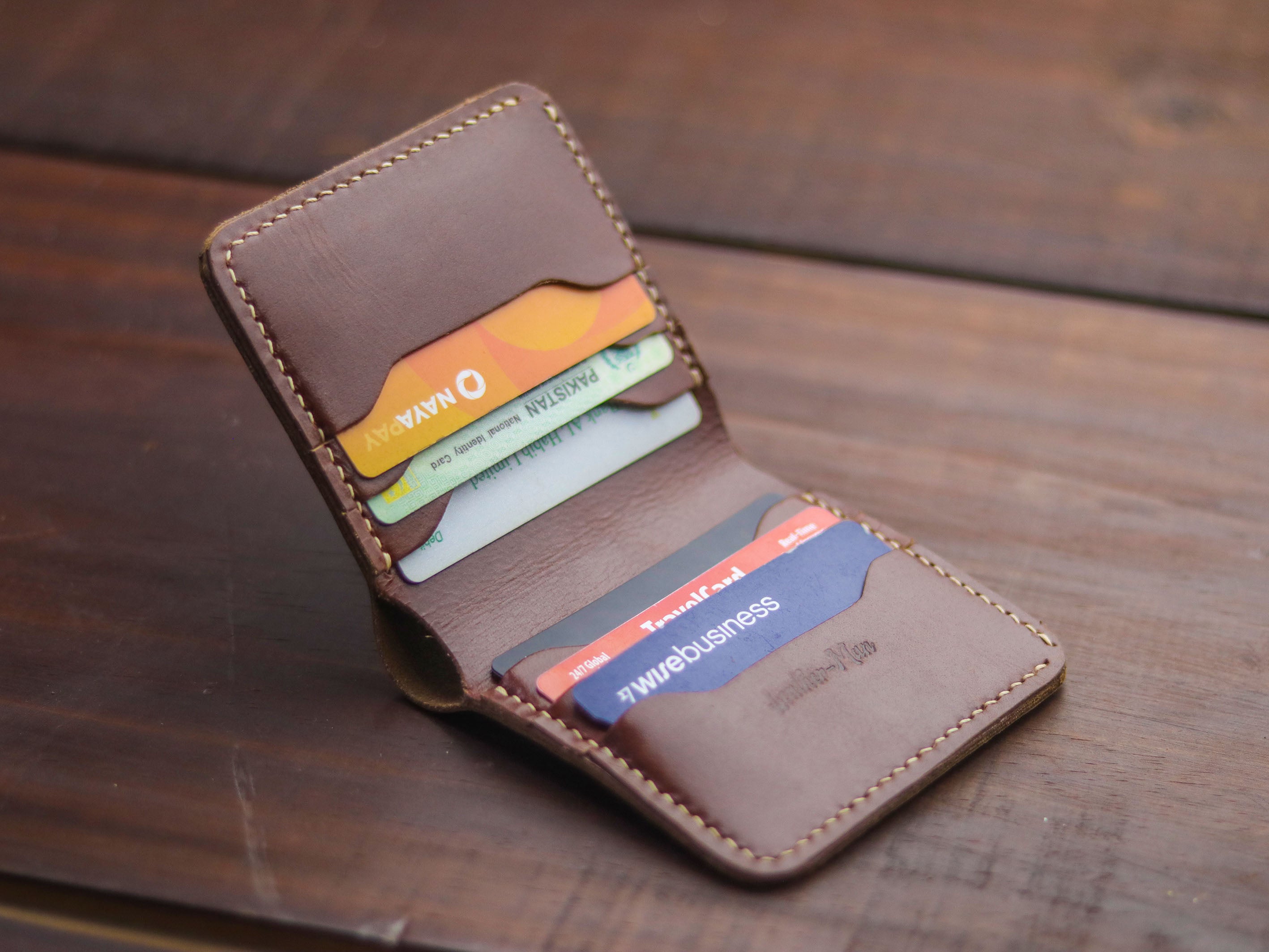 "TRIDENT" WHISKY BROWN