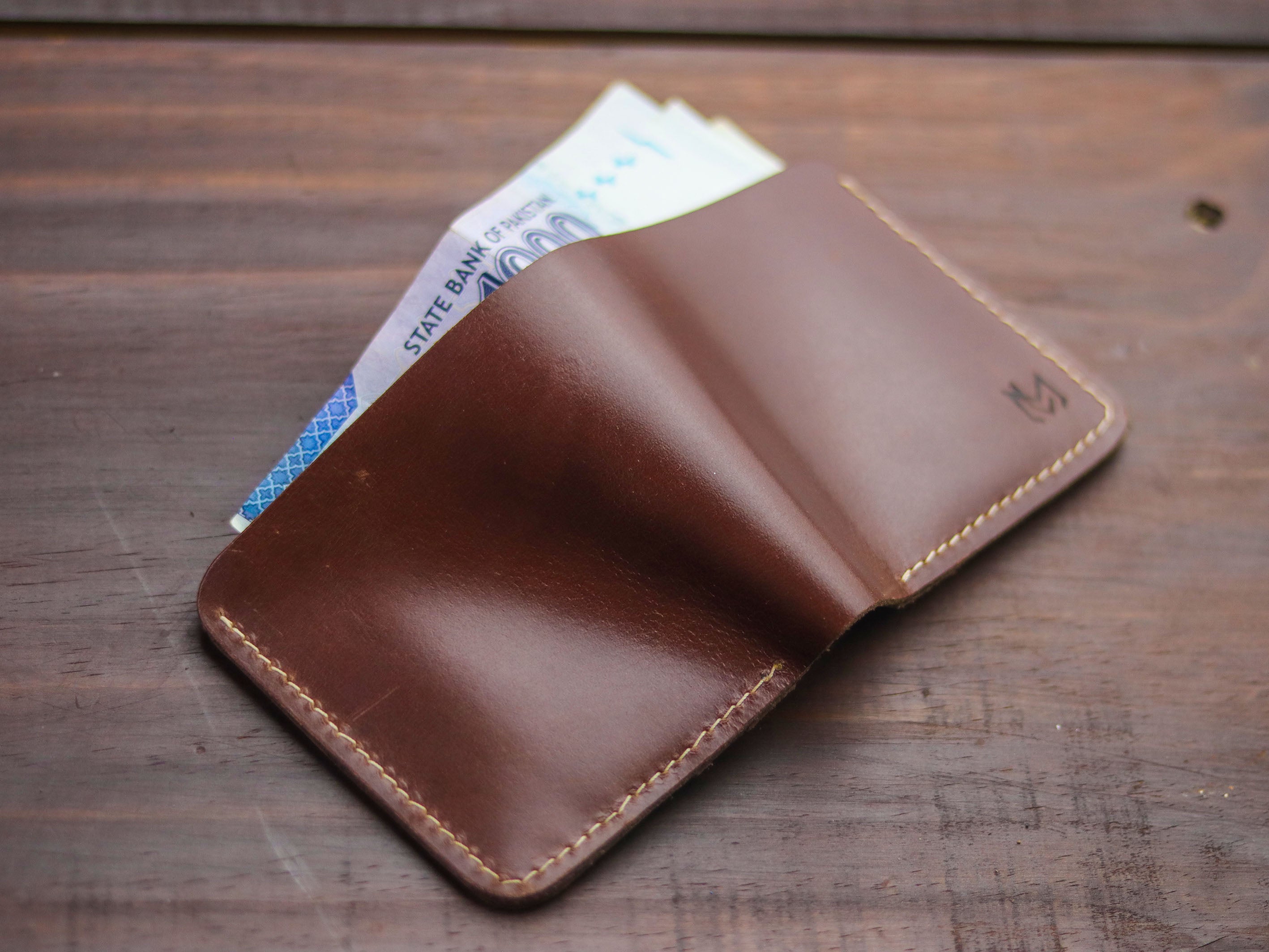 "TRIDENT" WHISKY BROWN