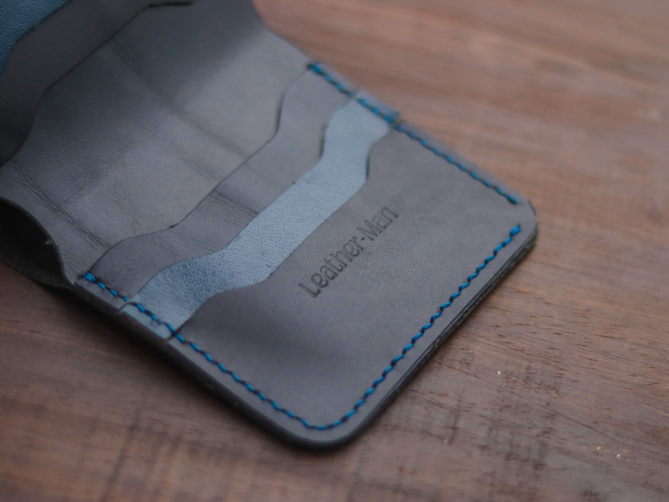 "TRIDENT" BLACK & BLUE