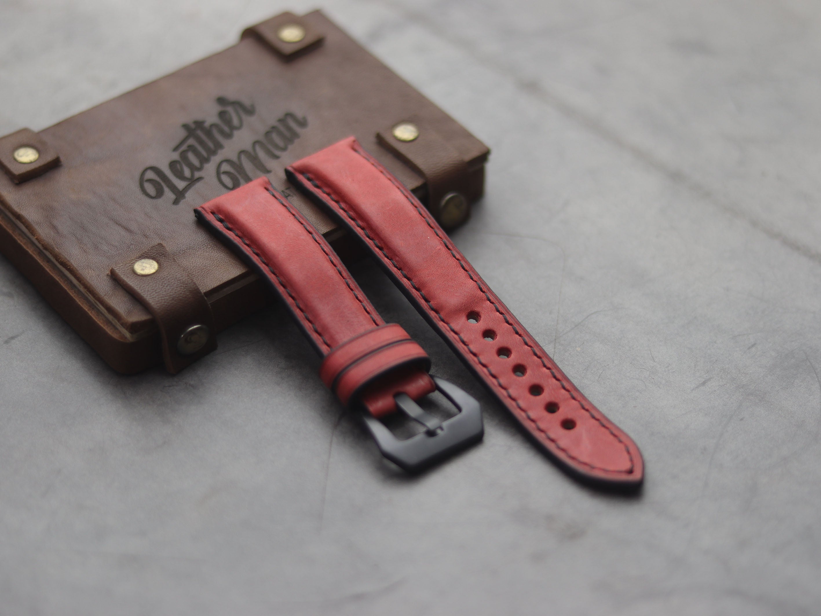 PRISMATIC RED FULL STITCHED - PADDED
