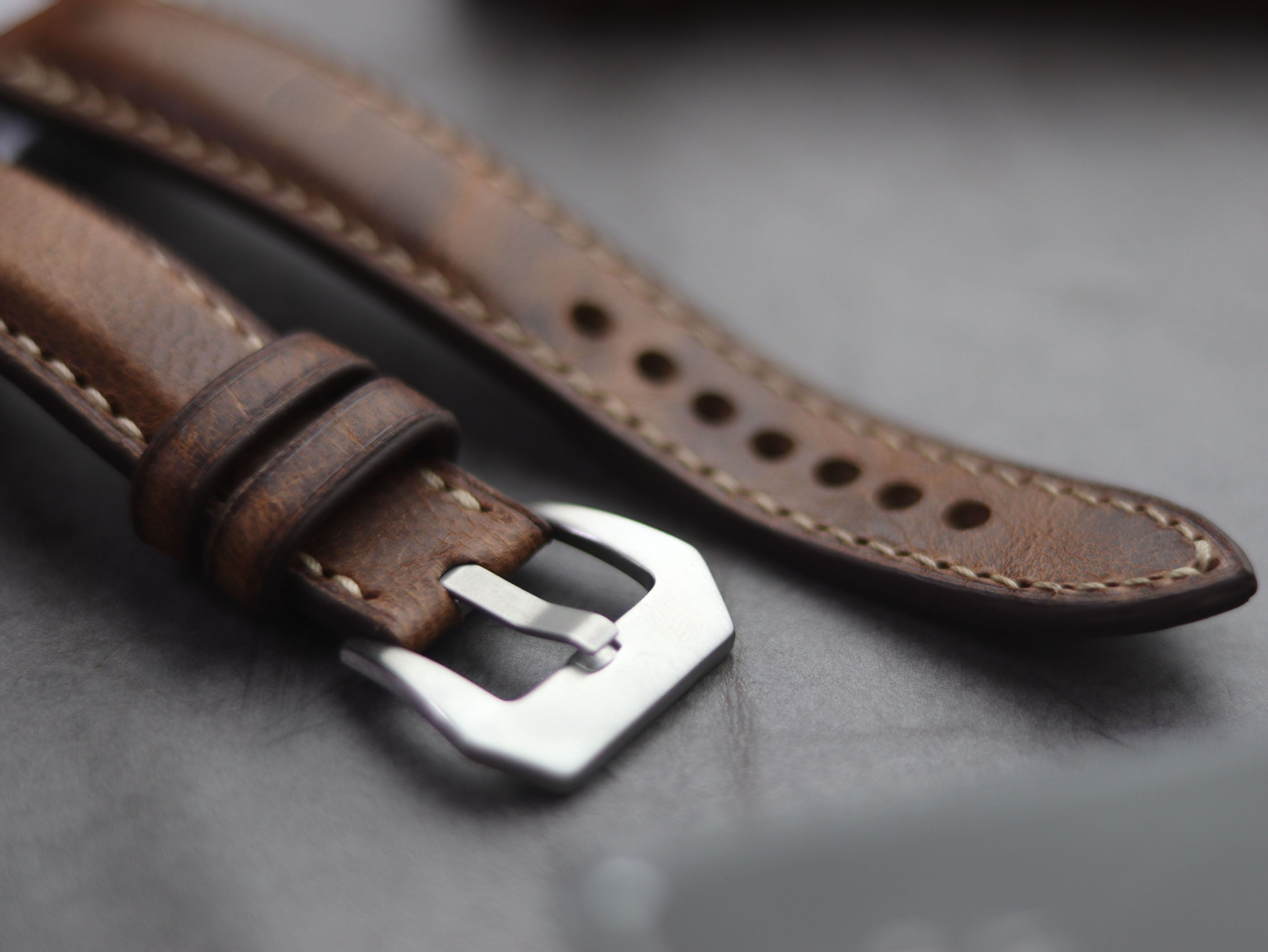 CRAZY BROWN FULL STITCHED - PADDED
