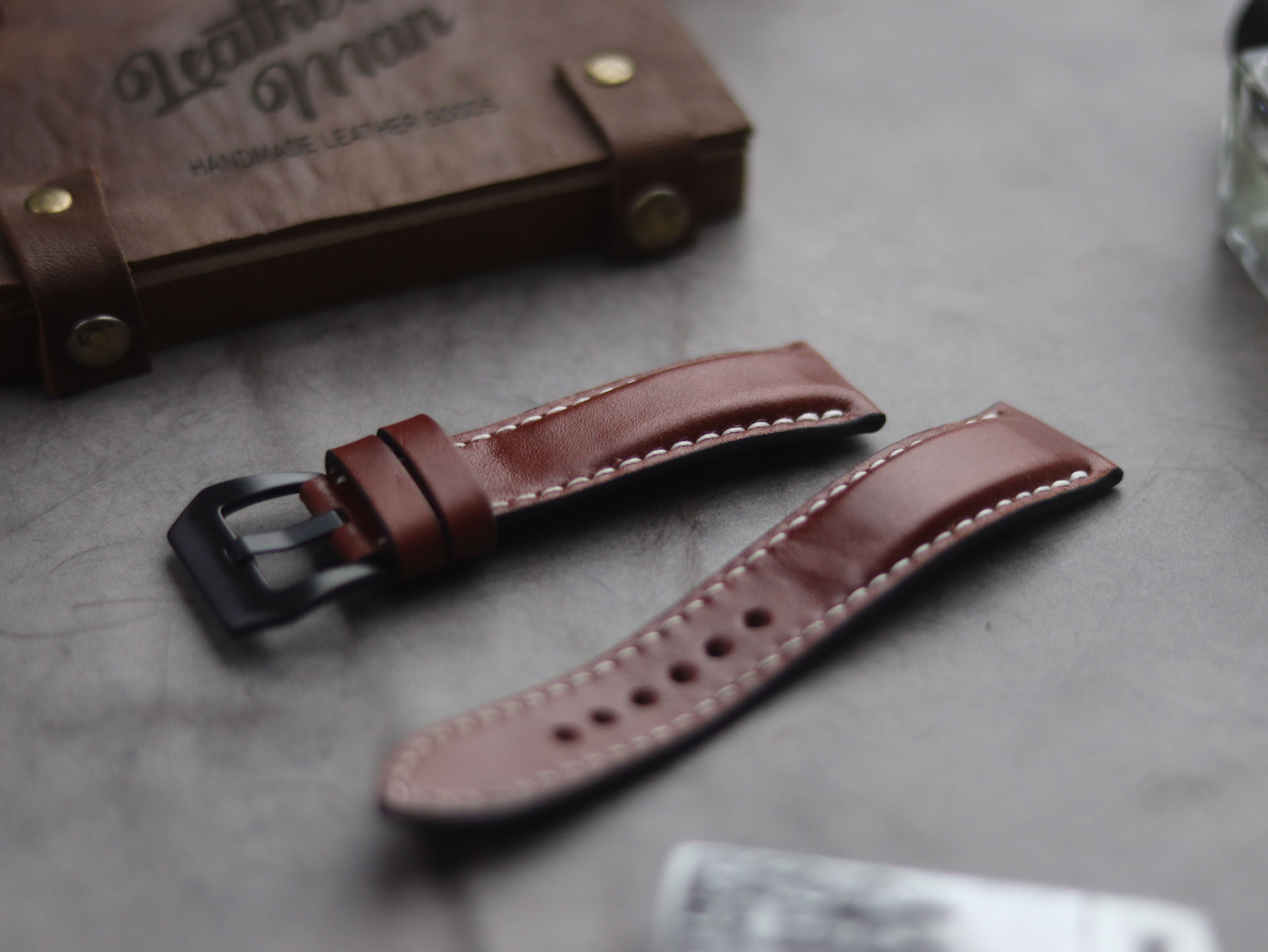 ROSEWOOD BURUNDY FULL STITCHED - PADDED