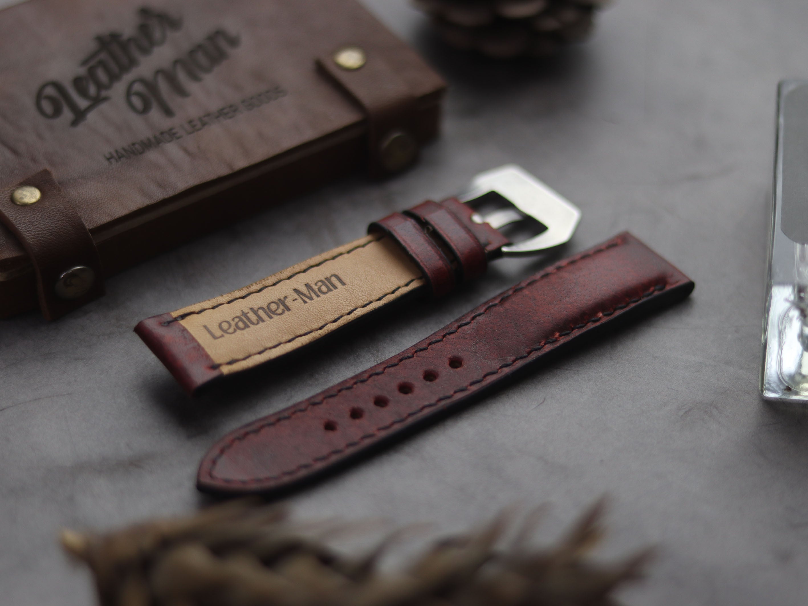 MAHOGANY BURGUNDY FULL STITCHED - PADDED