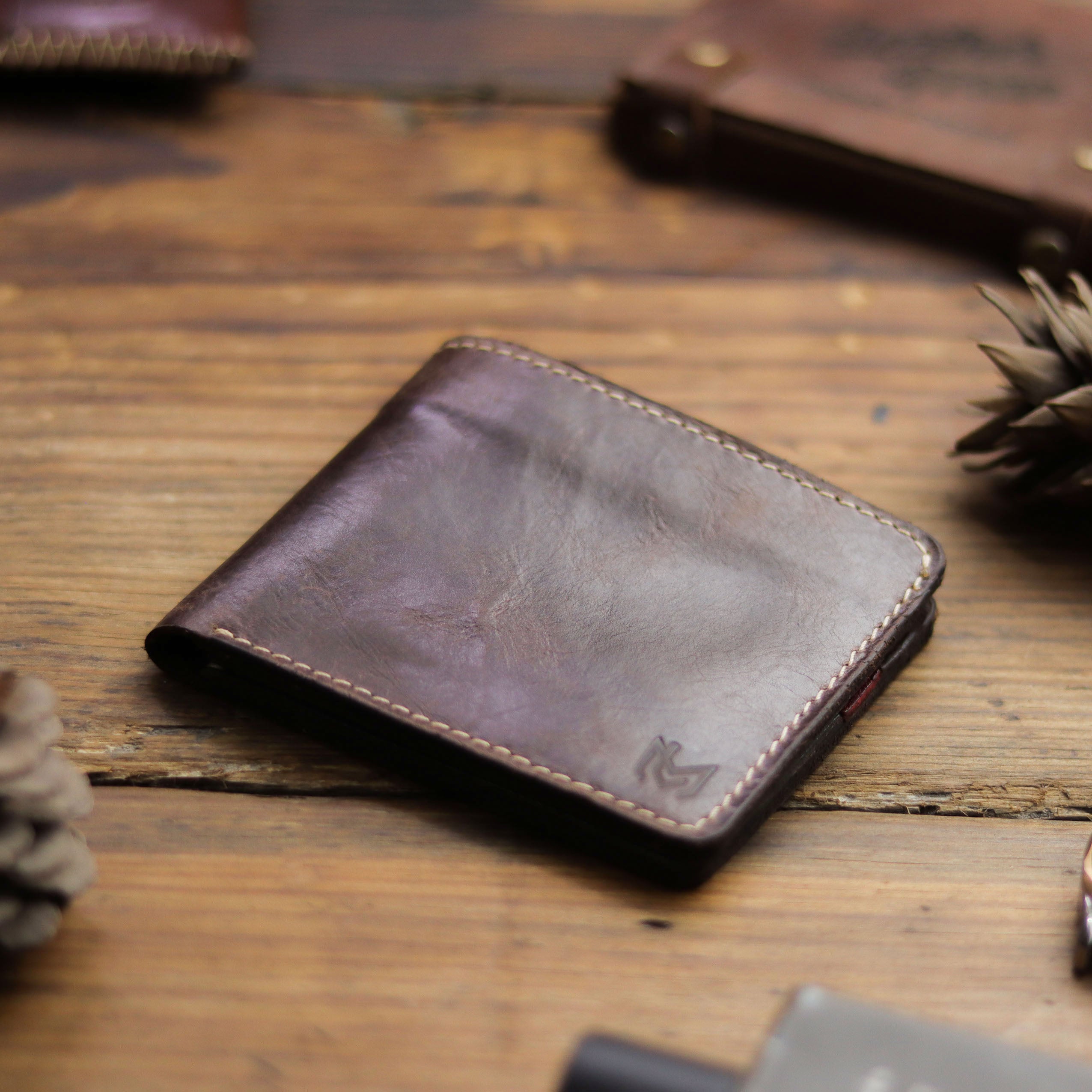 "MAXIMUS PRO" WALNUT BROWN, RED & DEEP BLUE