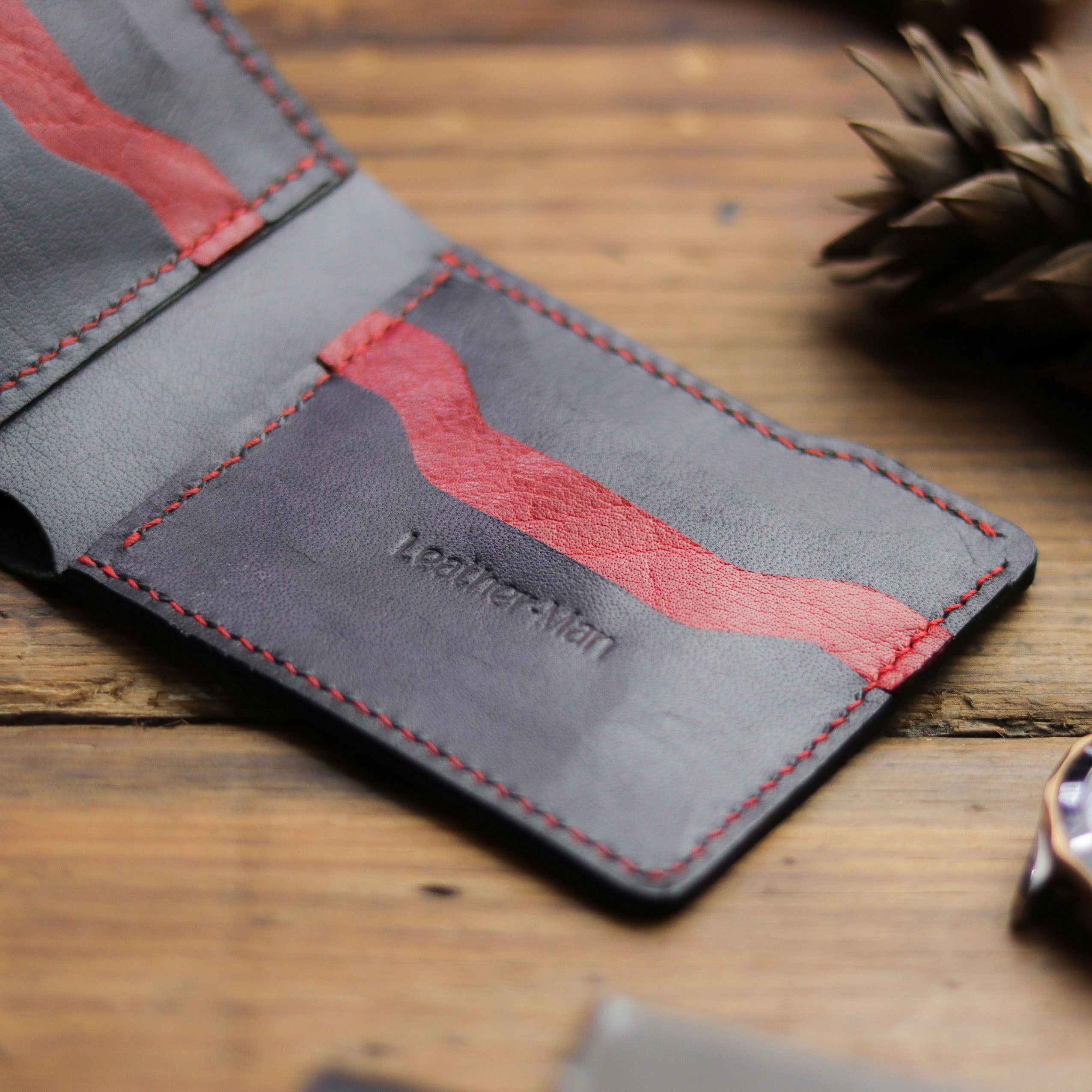 "MAXIMUS PRO" BLACK & RED