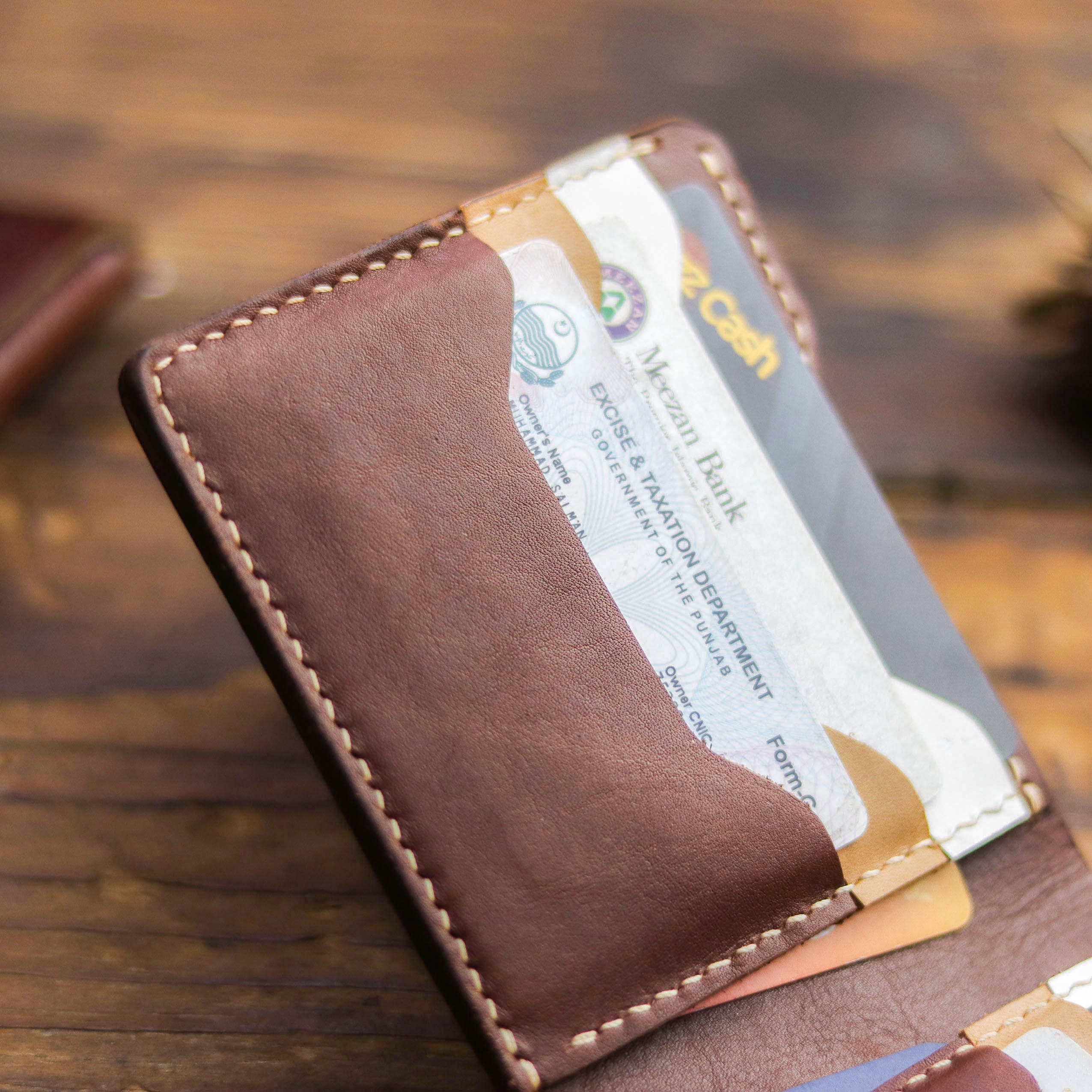 "MAXIMUS PRO" CHESTNUT BROWN, NATURAL BUTTERO & WHITE.