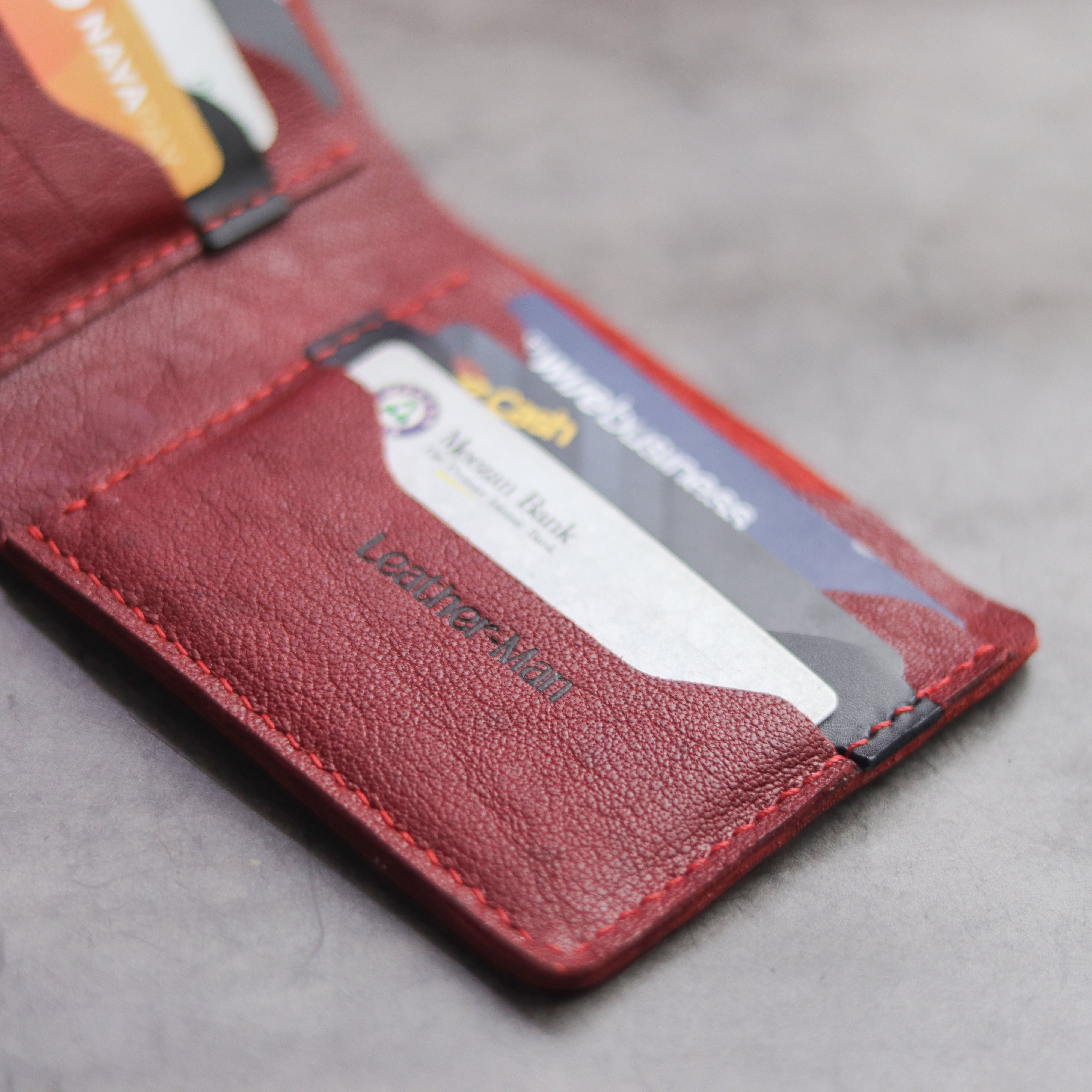 "MAXIMUS" BI-FOLD WALLET - RED