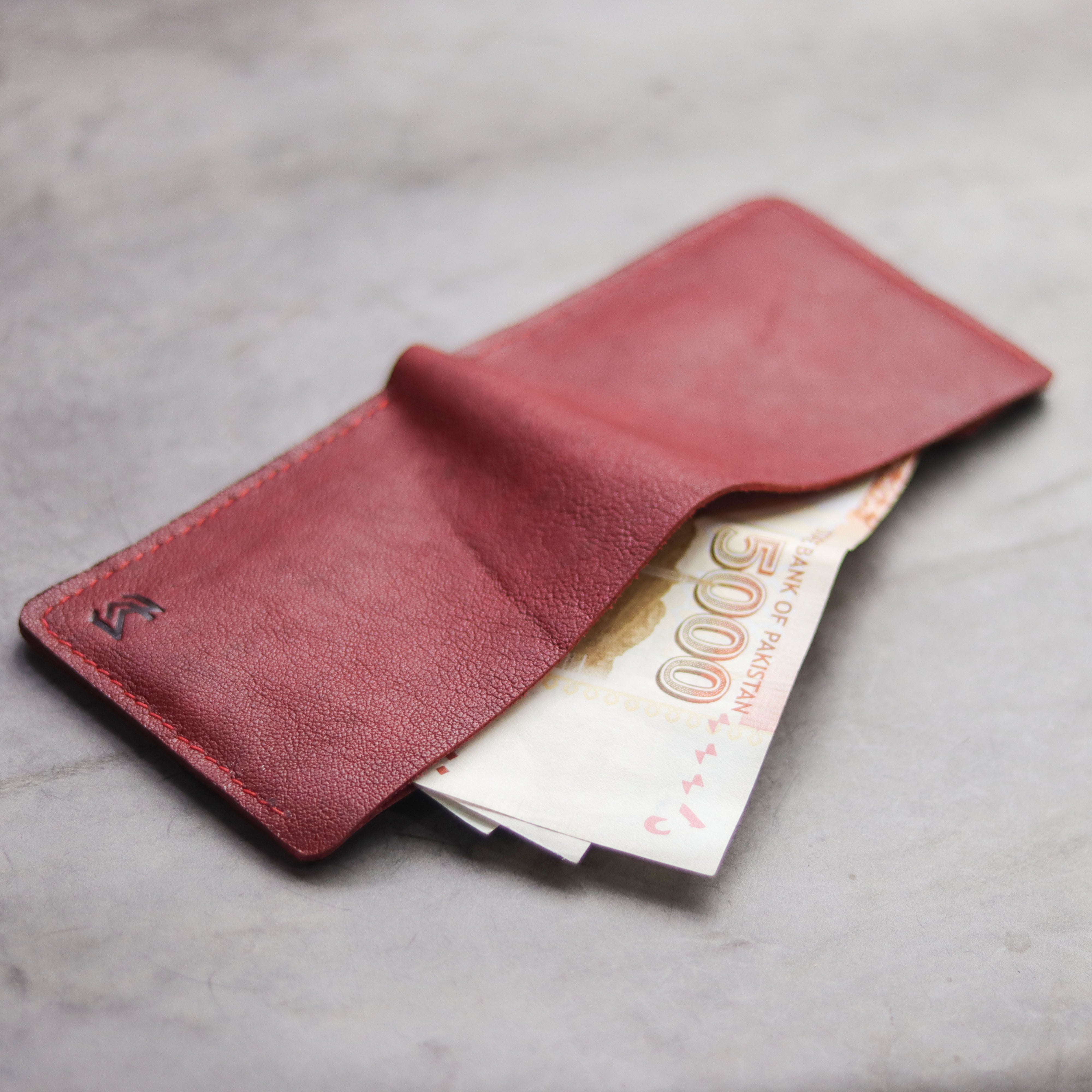 "MAXIMUS" BI-FOLD WALLET - RED