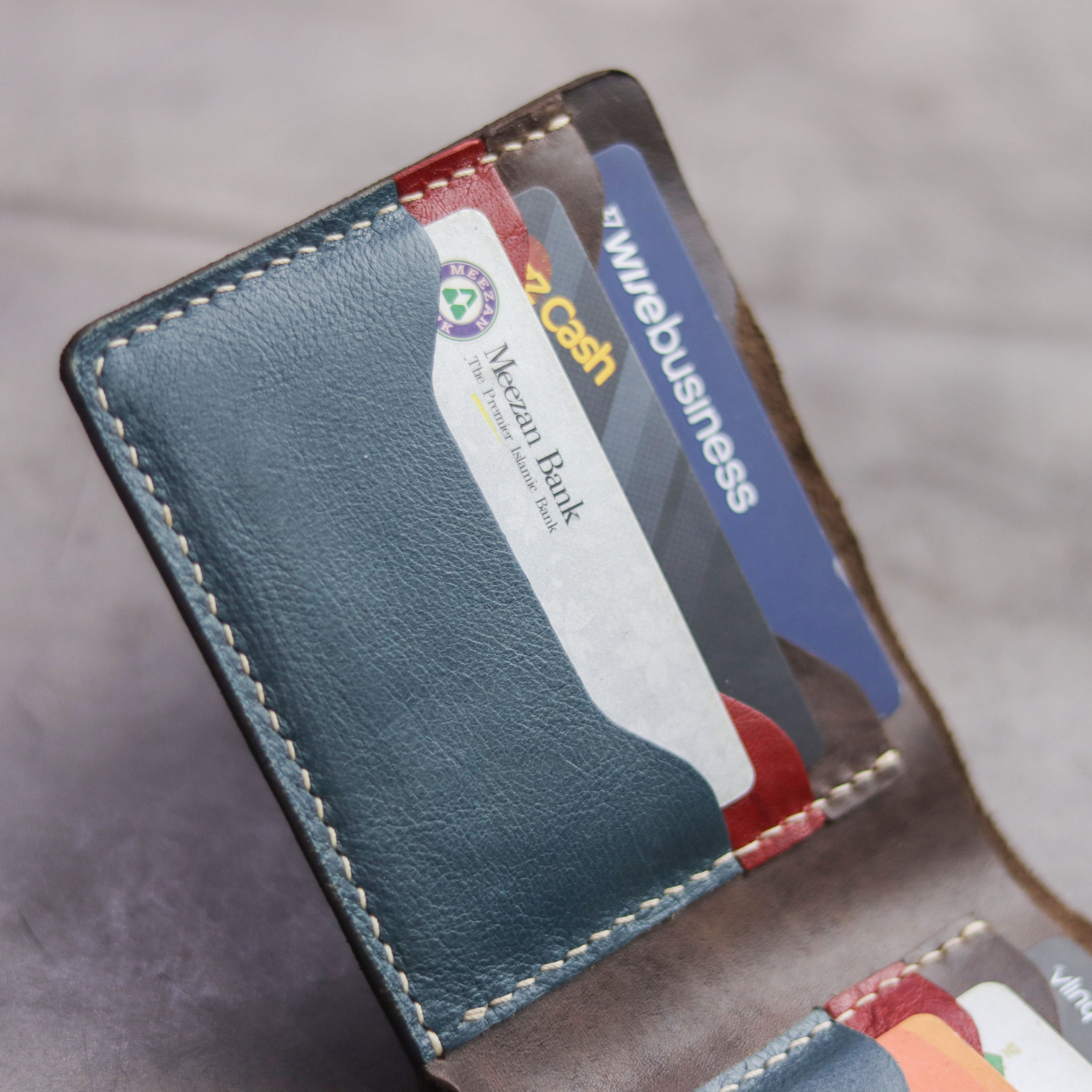 "MAXIMUS" BI-FOLD WALLET - WALNUT BROWN, RED & DEEP BLUE