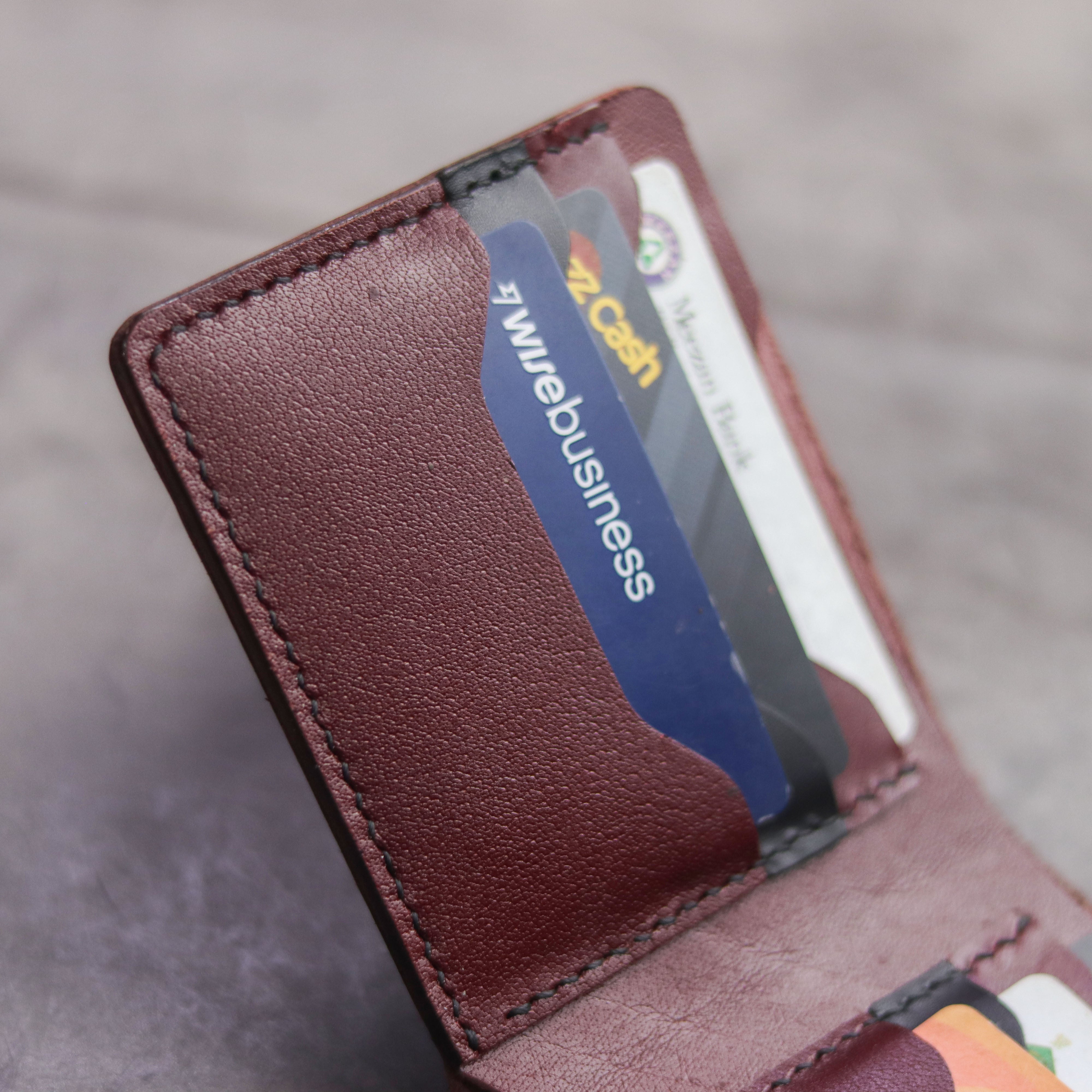 "MAXIMUS" BI-FOLD WALLET - GARNET BURGUNDY