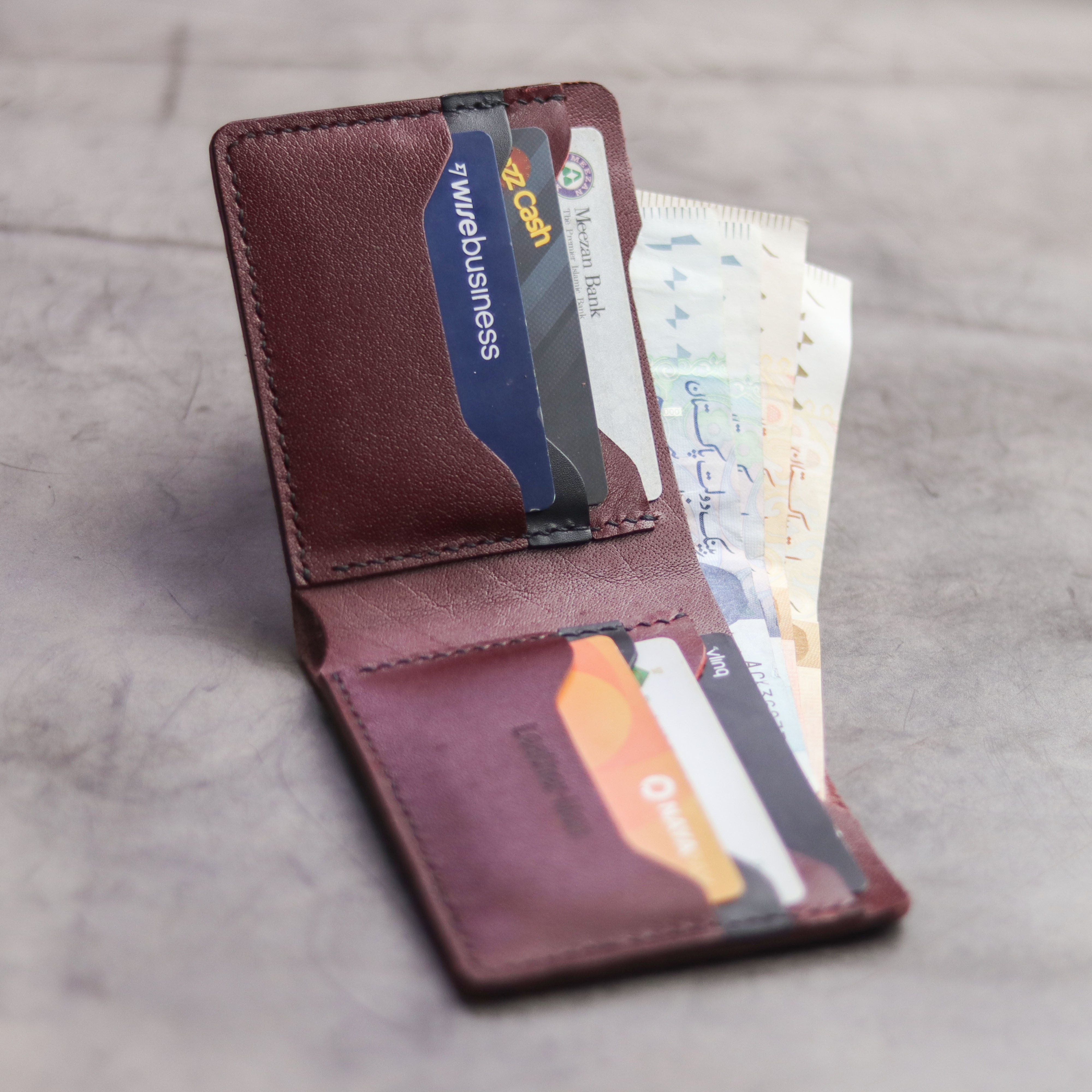 "MAXIMUS" BI-FOLD WALLET - GARNET BURGUNDY