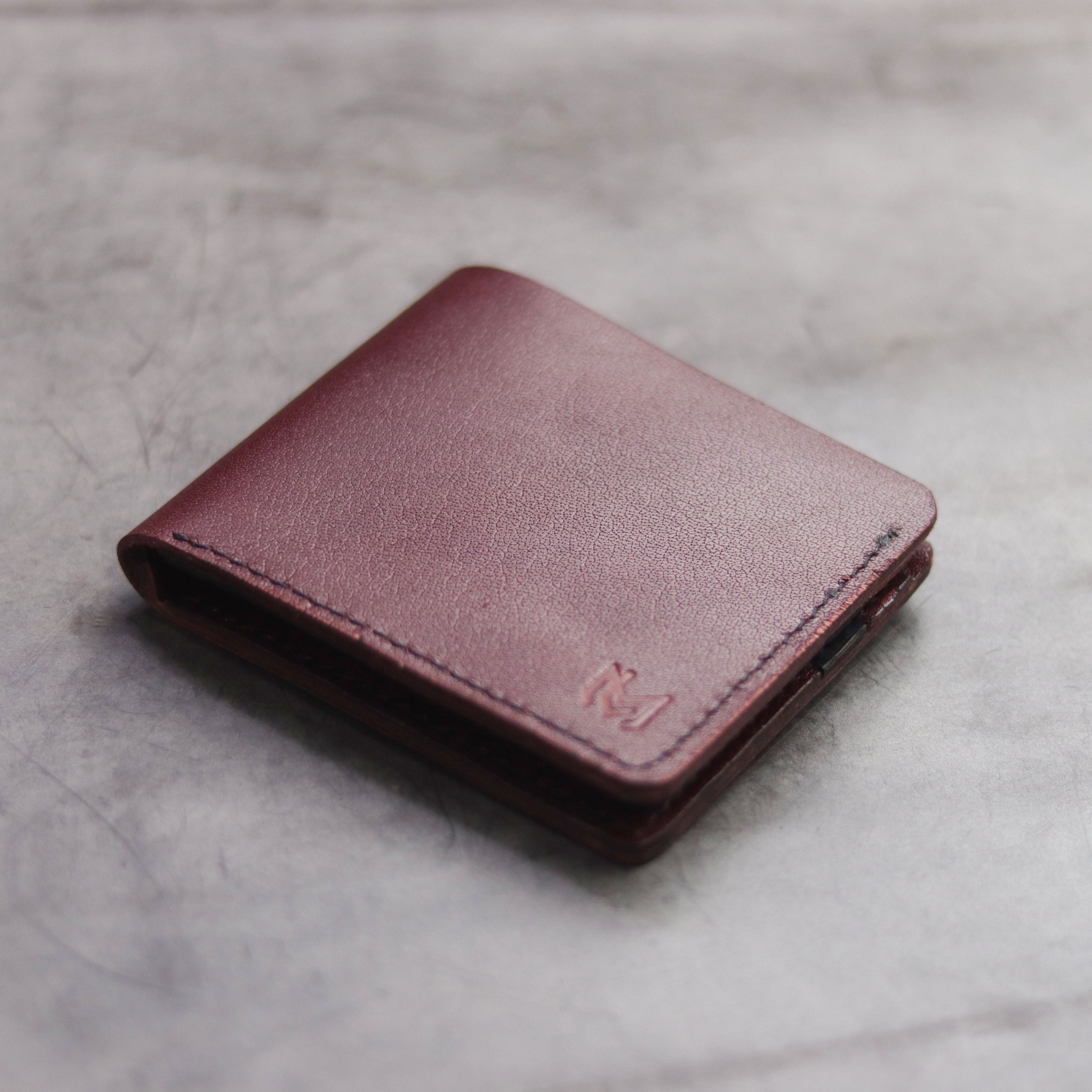 "MAXIMUS" BI-FOLD WALLET - GARNET BURGUNDY